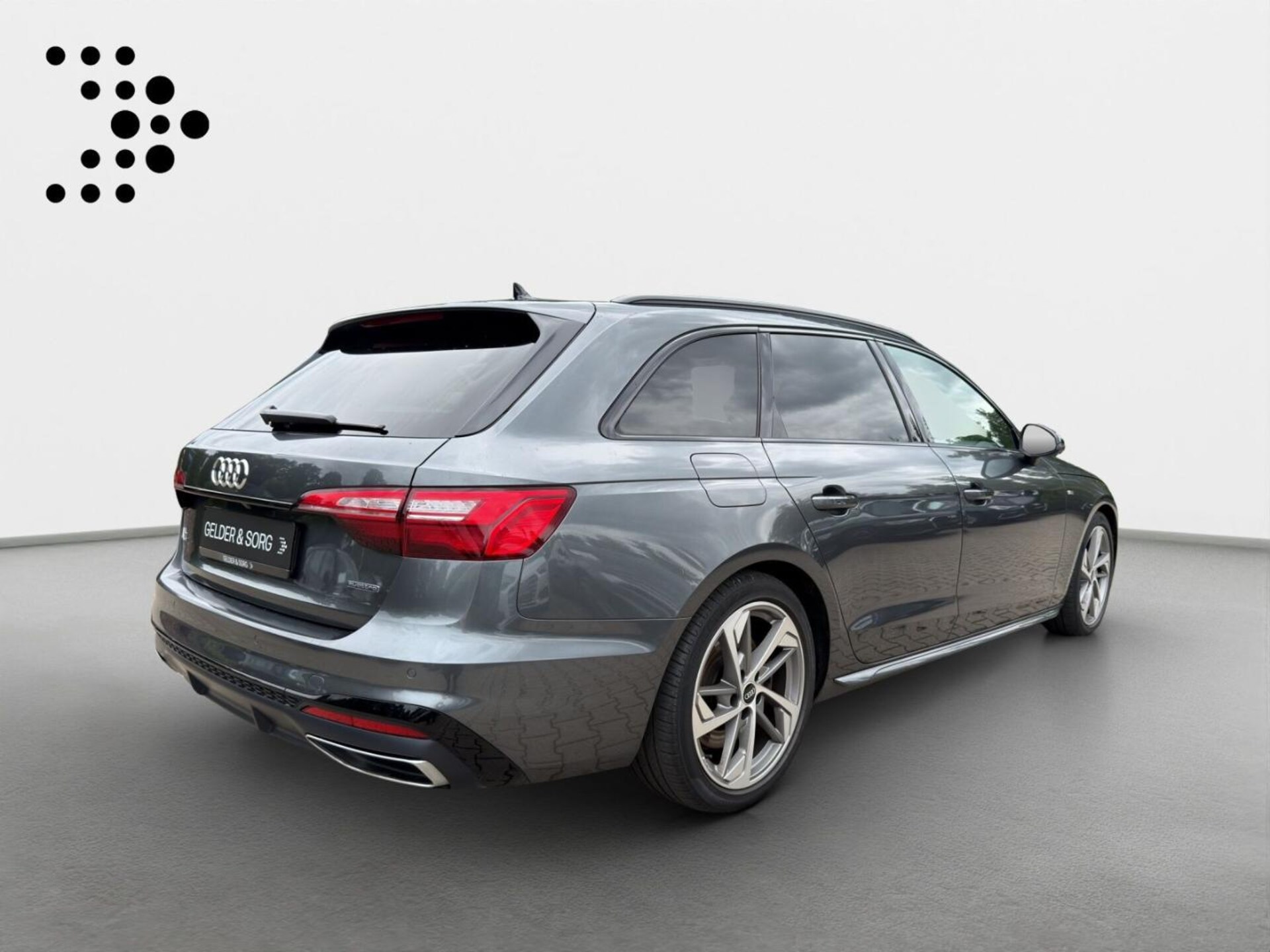 Audi A4 Avant S line