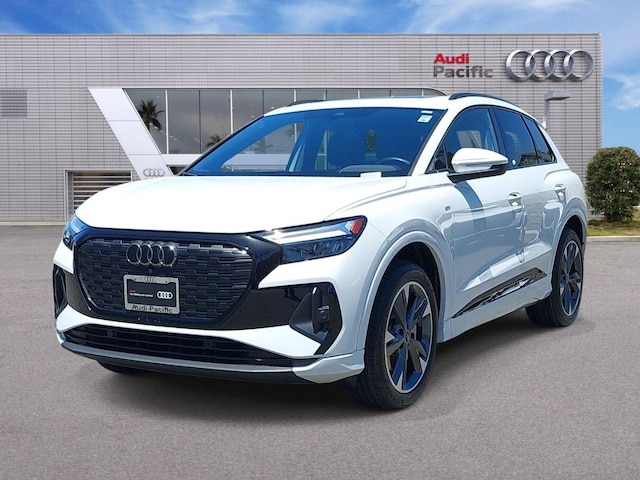 2023 Audi Q4 e-tron Premium - Photo 1