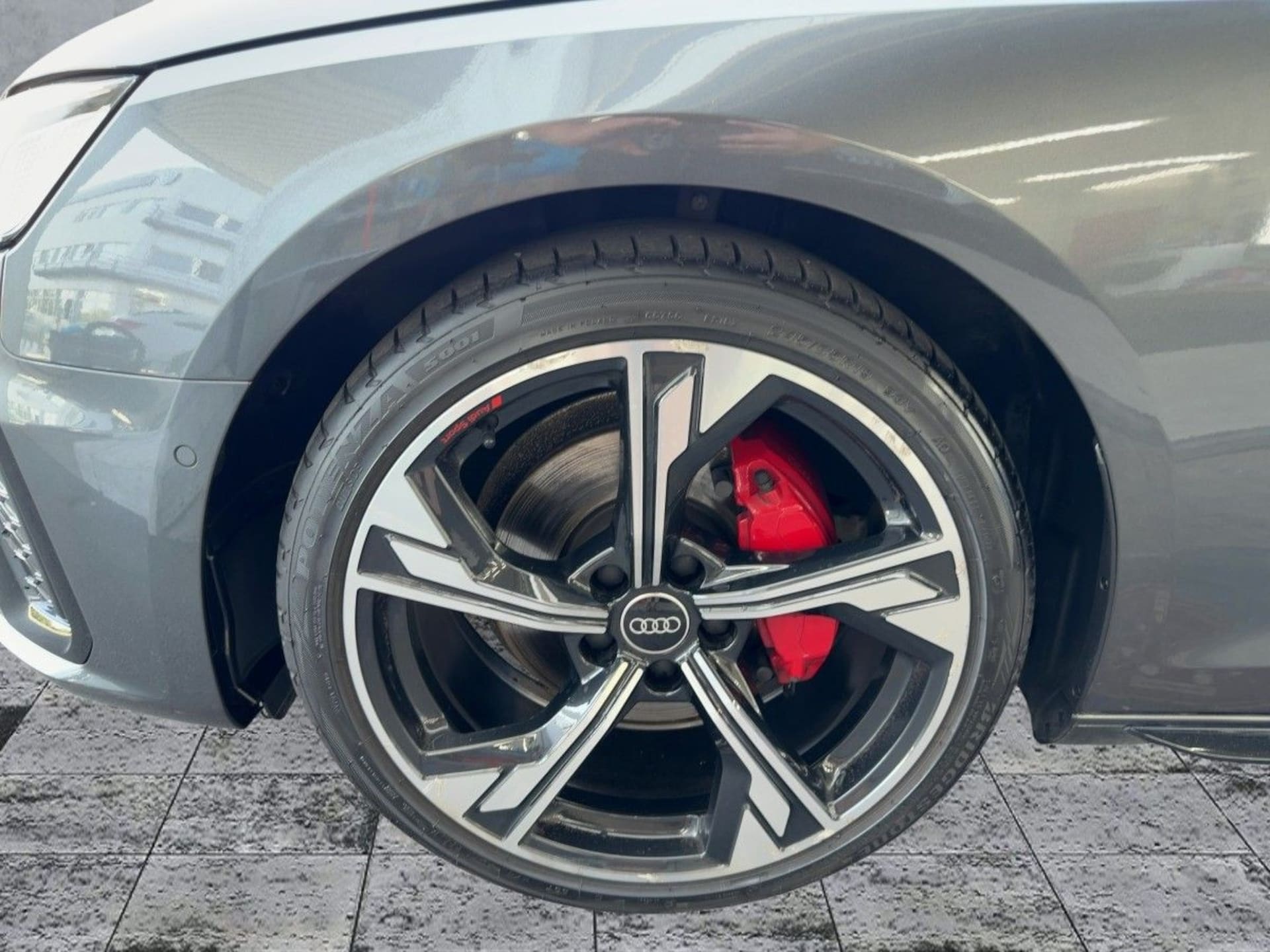 Audi A4 Avant S line