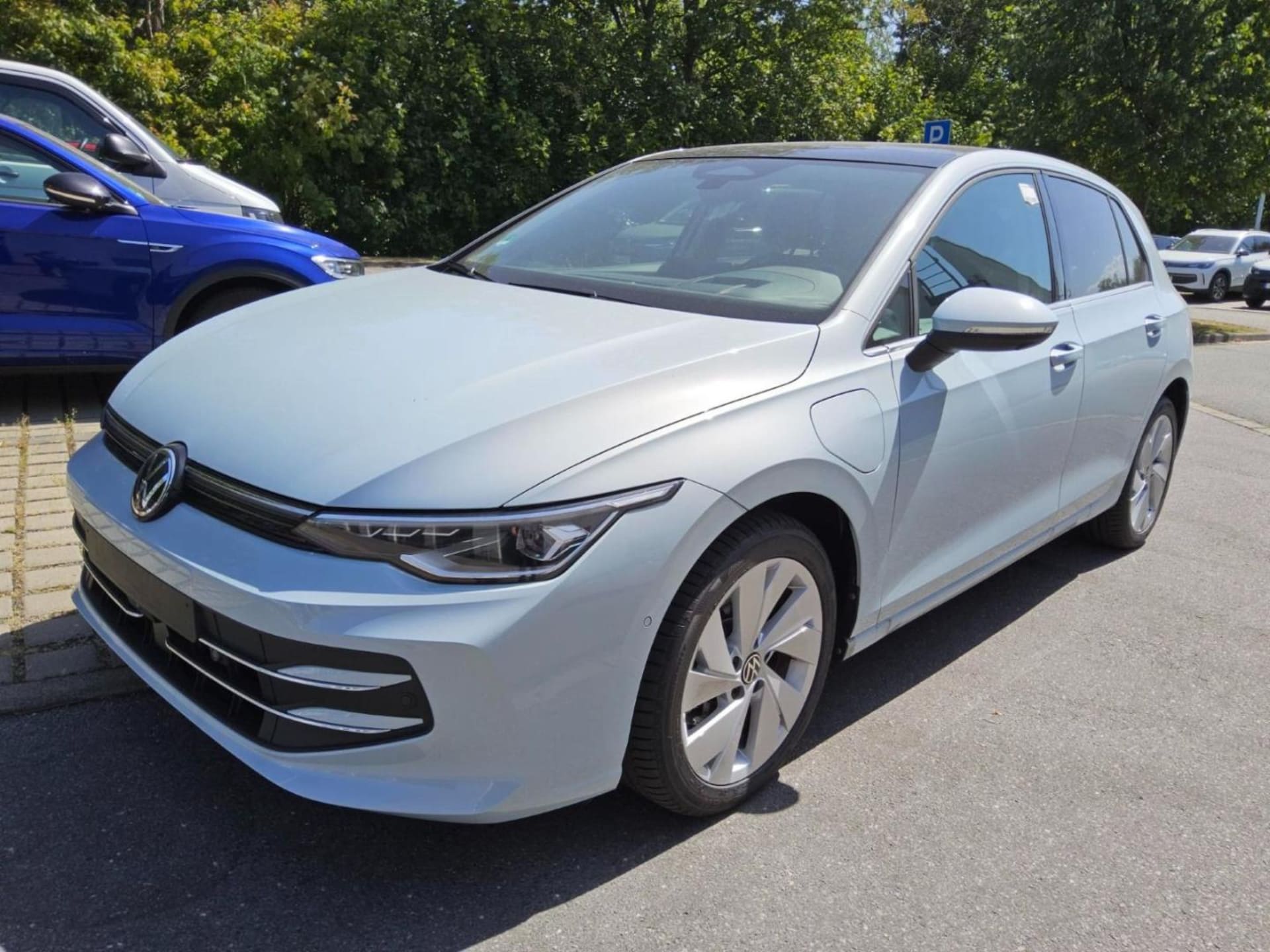 Volkswagen Golf Style