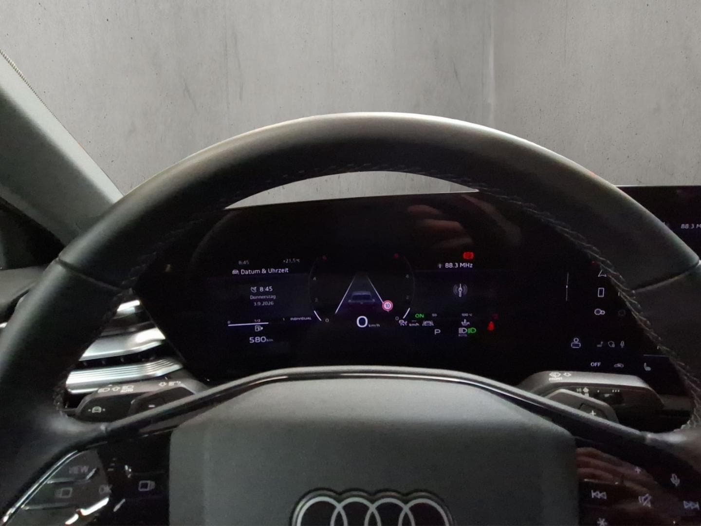 Bild über Audi A6 Limousine TDI 150 kW S tronic - für weitere Informationen kontaktieren Sie den Audi Partner