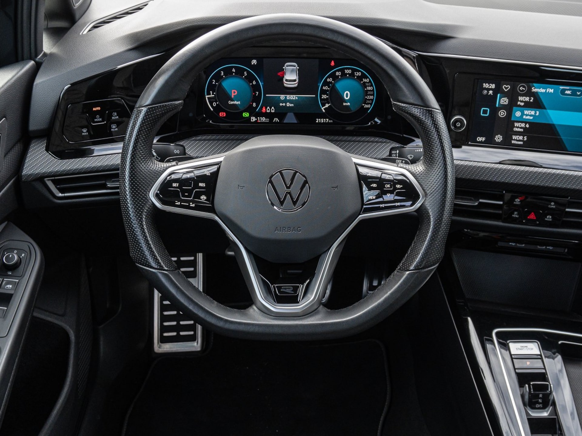 Volkswagen Golf R-Line