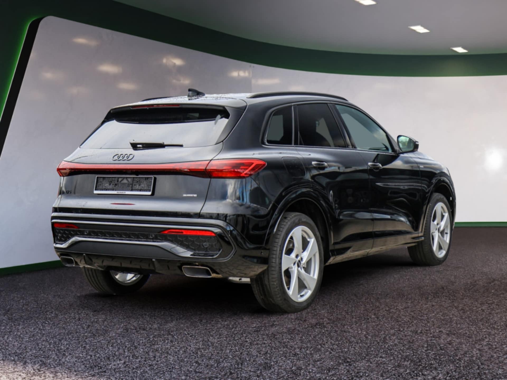 Audi Q5 SUV e-hybrid