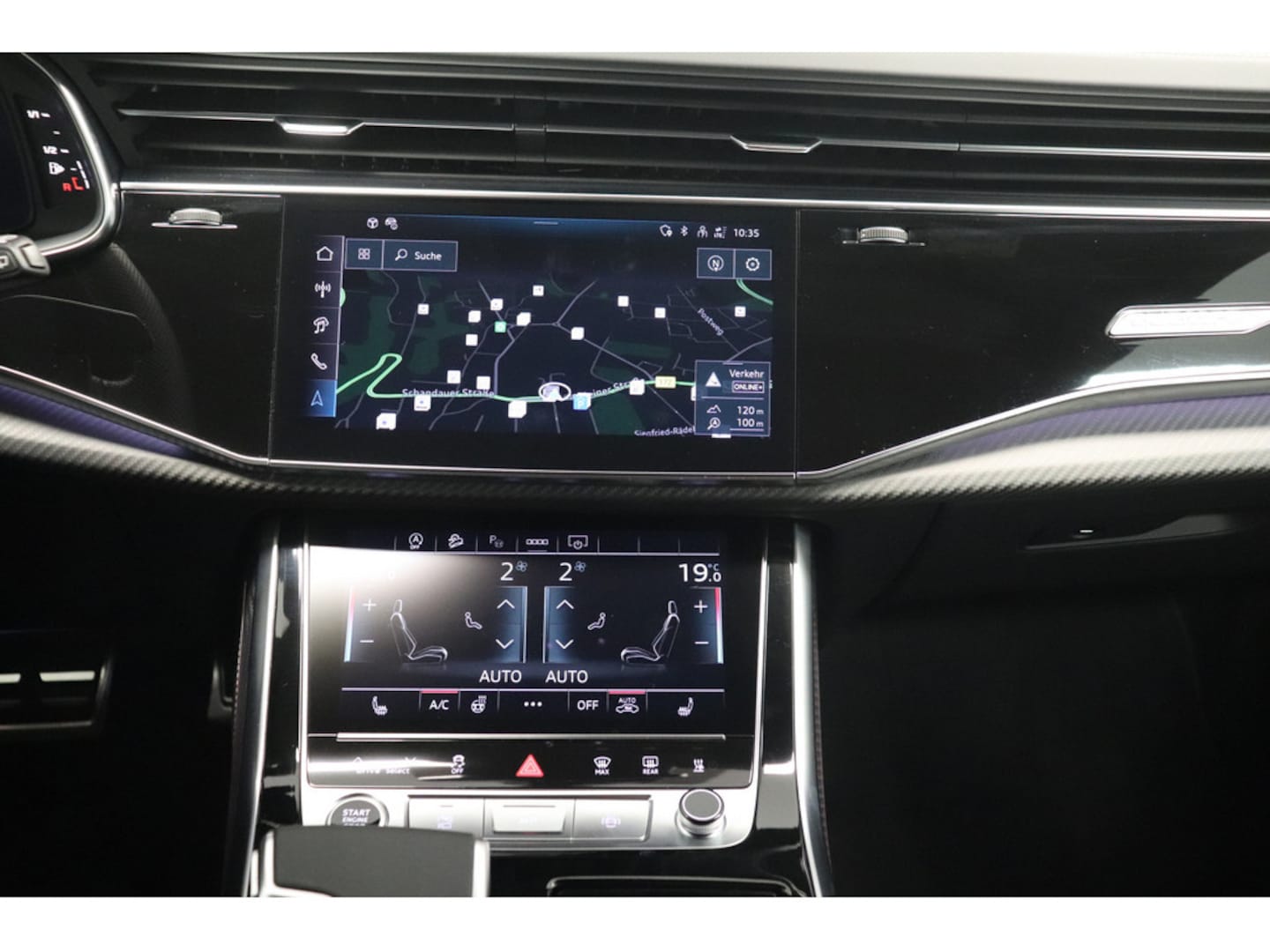Bild über Audi Q8 SUV 55 TFSI quattro tiptronic - für weitere Informationen kontaktieren Sie den Audi Partner