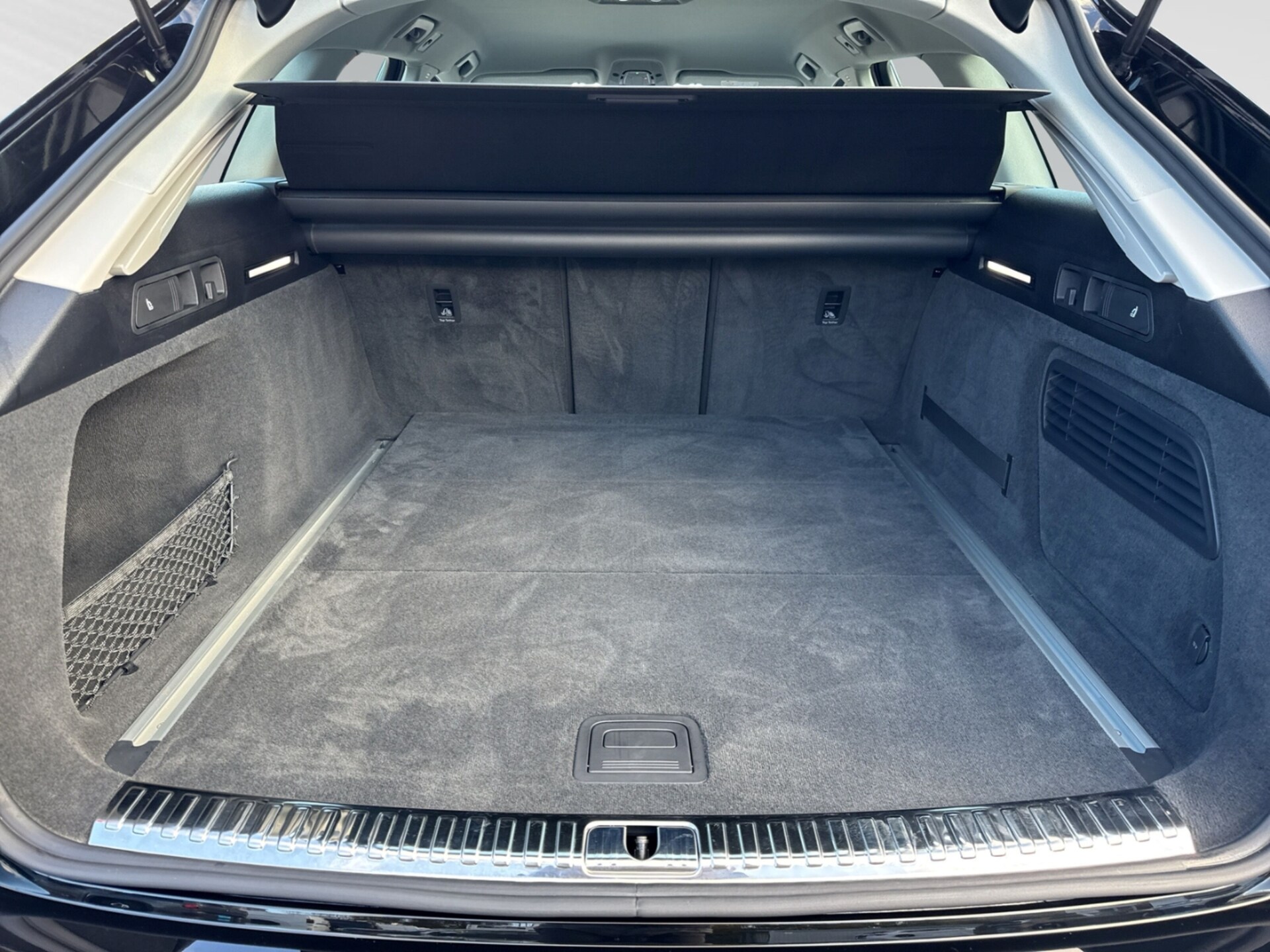 Audi S6 Avant