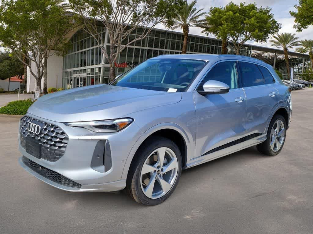 2026 Audi Q5 Premium Plus quattro's photo