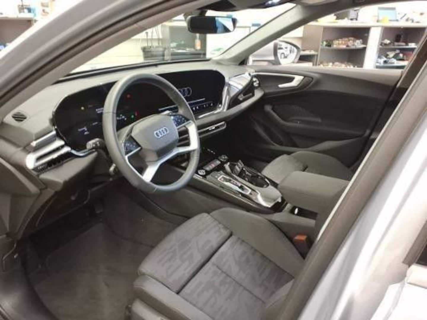 Bild über Audi A5 Avant TFSI 110 kW S tronic - für weitere Informationen kontaktieren Sie den Audi Partner