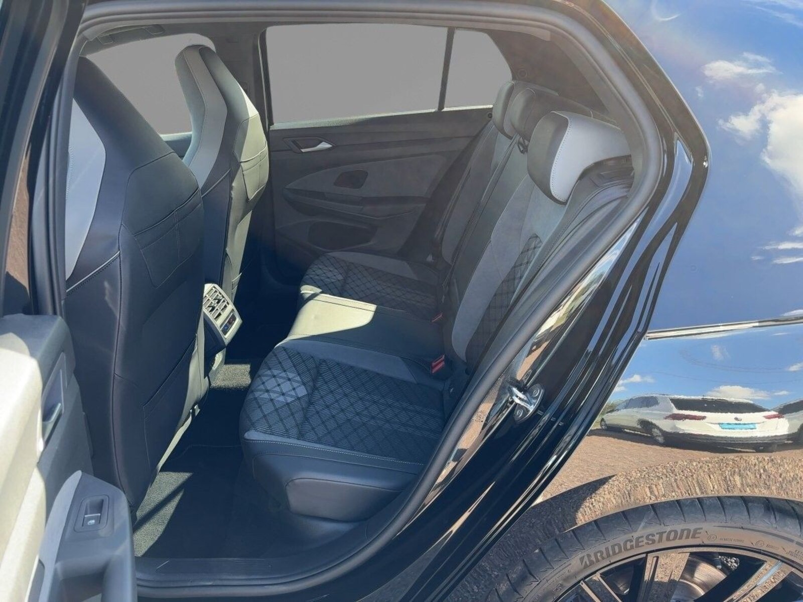 Volkswagen Golf – Bild 11