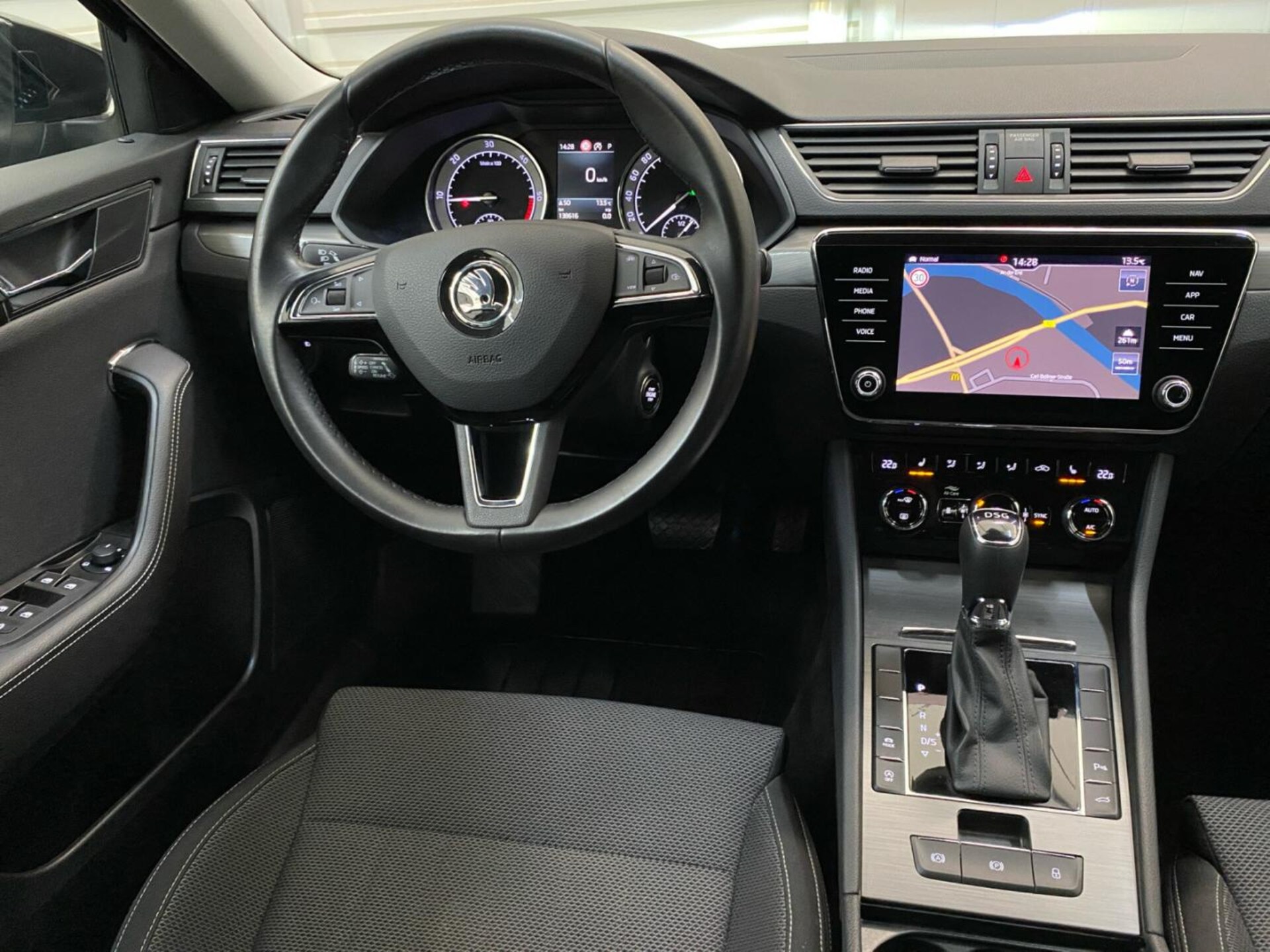 Skoda Superb Combi Style