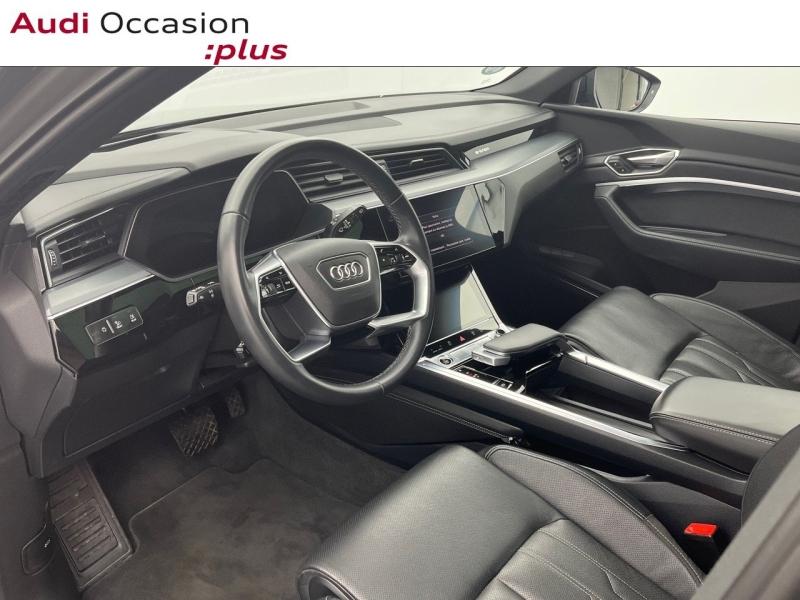 Image about Audi Q8 e-tron Avus 55 e-tron quattro 300,00 kW