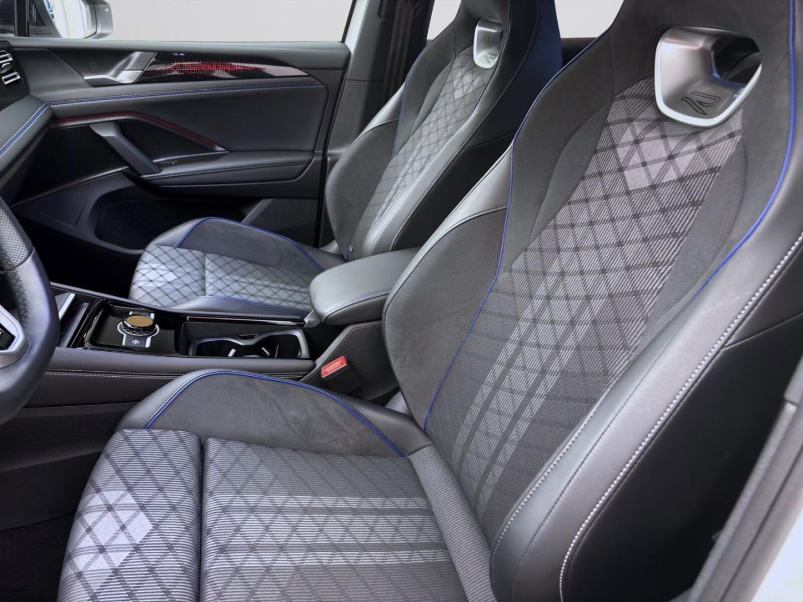 Volkswagen Tiguan – Bild 10
