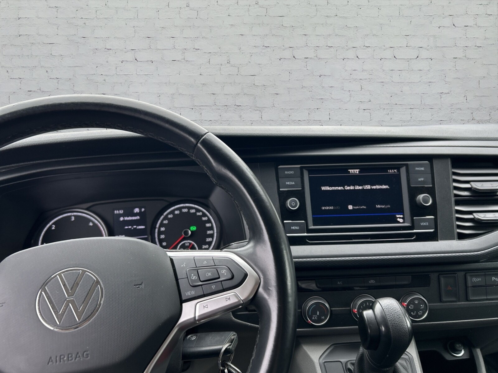 Volkswagen T6.1 Transporter Kasten langer Radstand – Bild 8