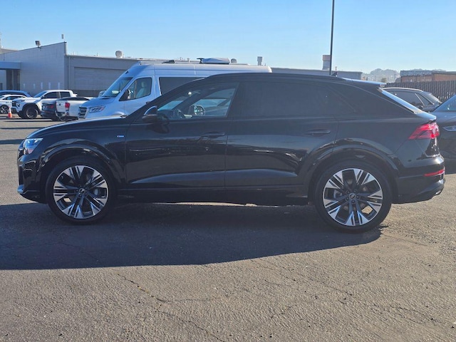 2026 Audi Q8