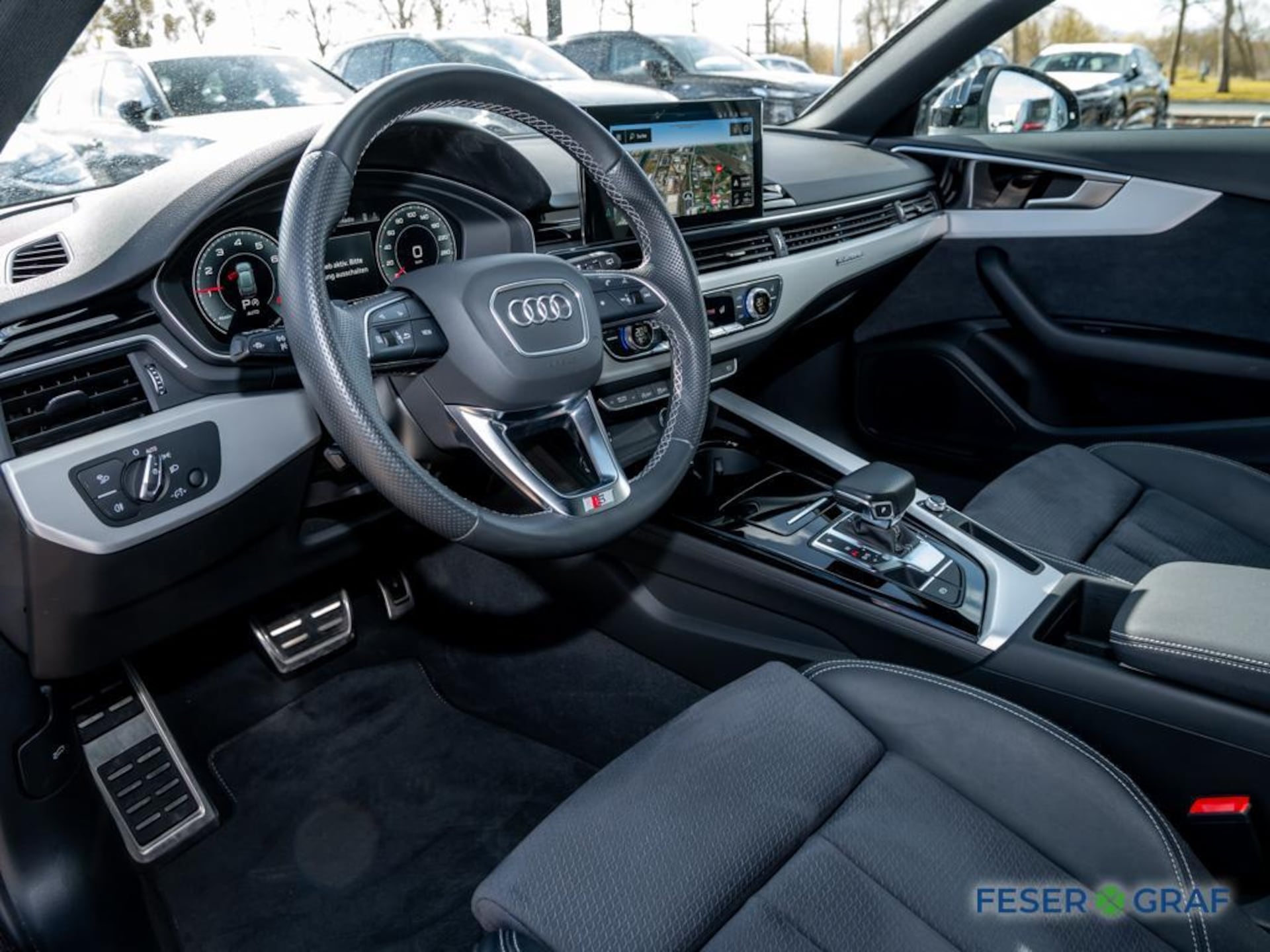 Audi A4 Avant S line