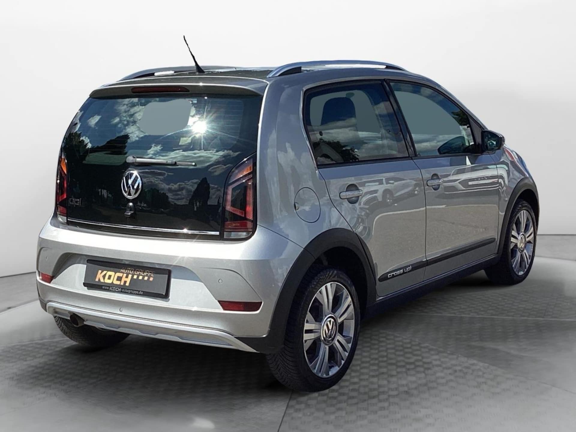 Volkswagen up! cross up!