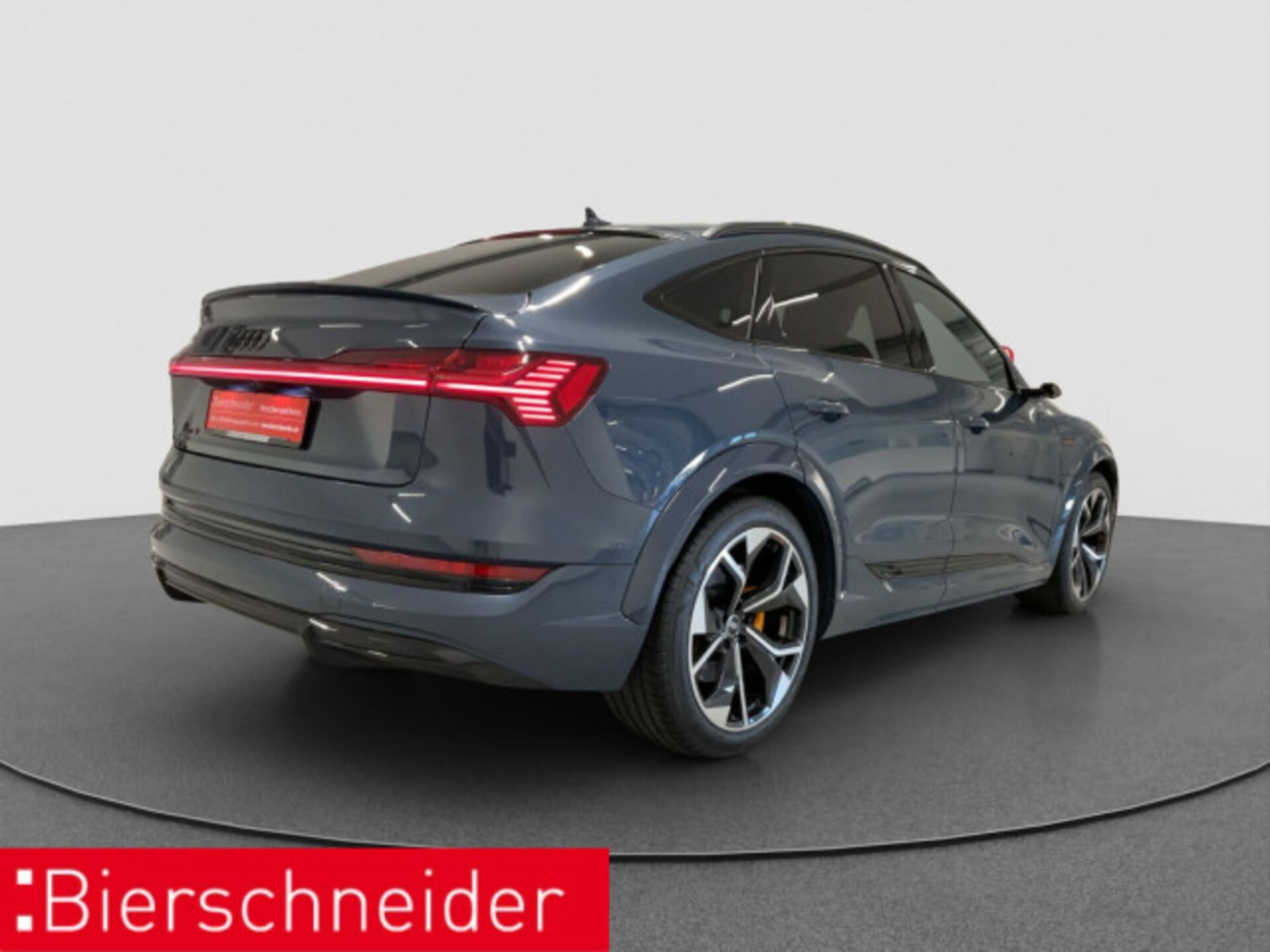 Audi e-tron S Sportback