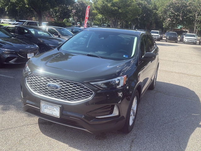 2023 Ford Edge