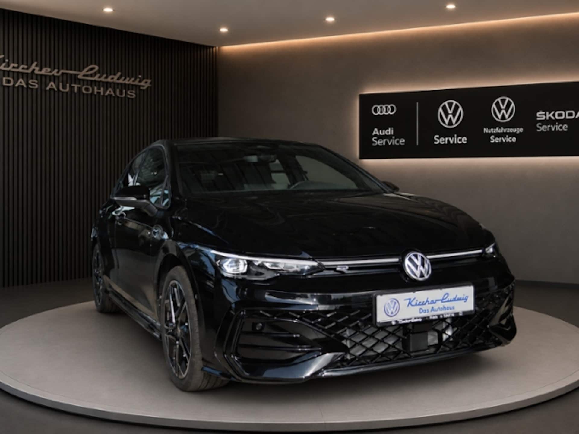 Volkswagen Golf R-Line