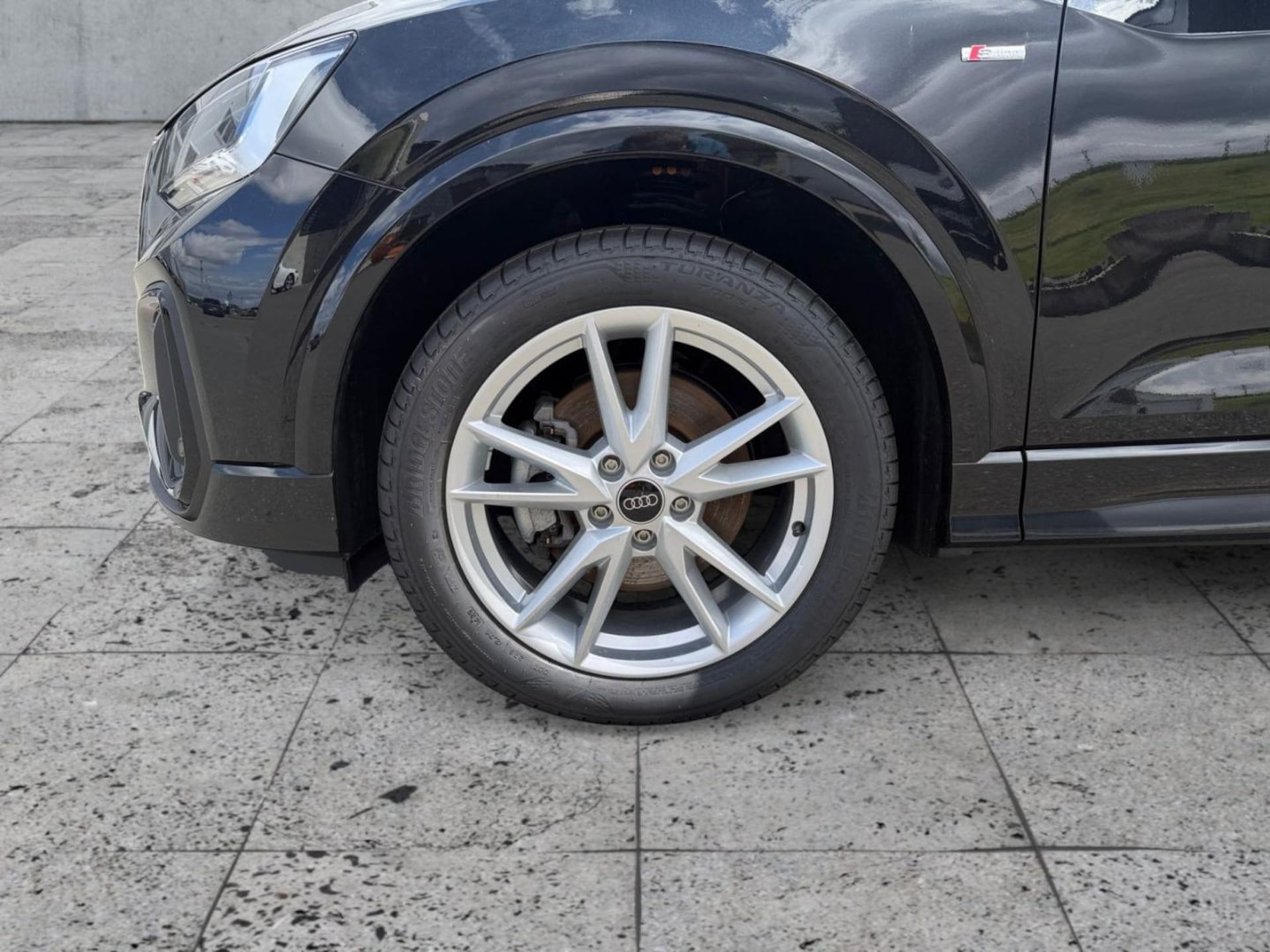 Audi Q2 S line
