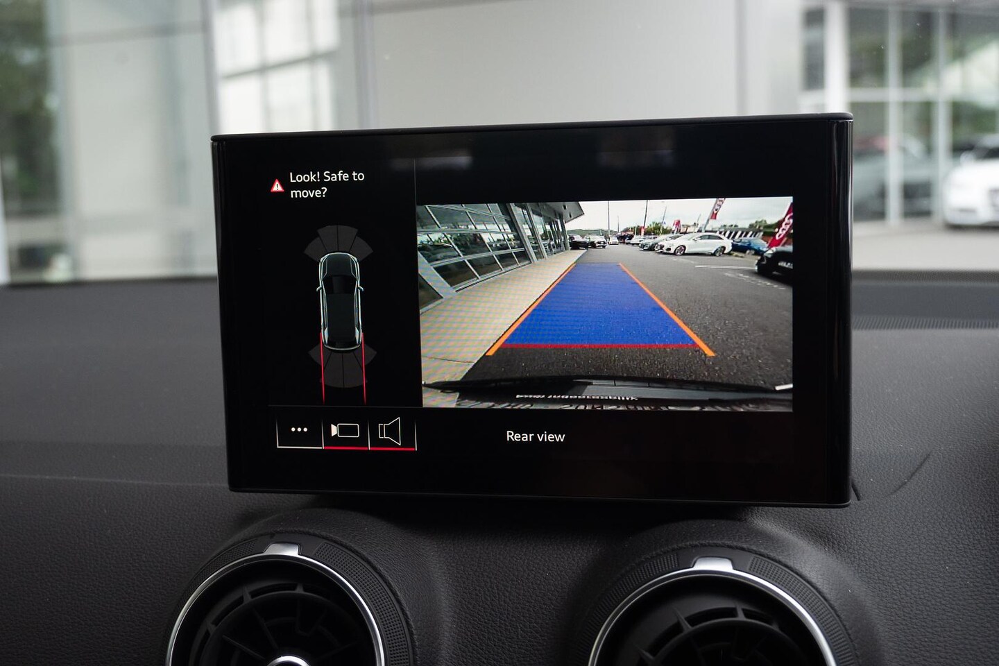 Image about Audi Q2 TFSI S tronic