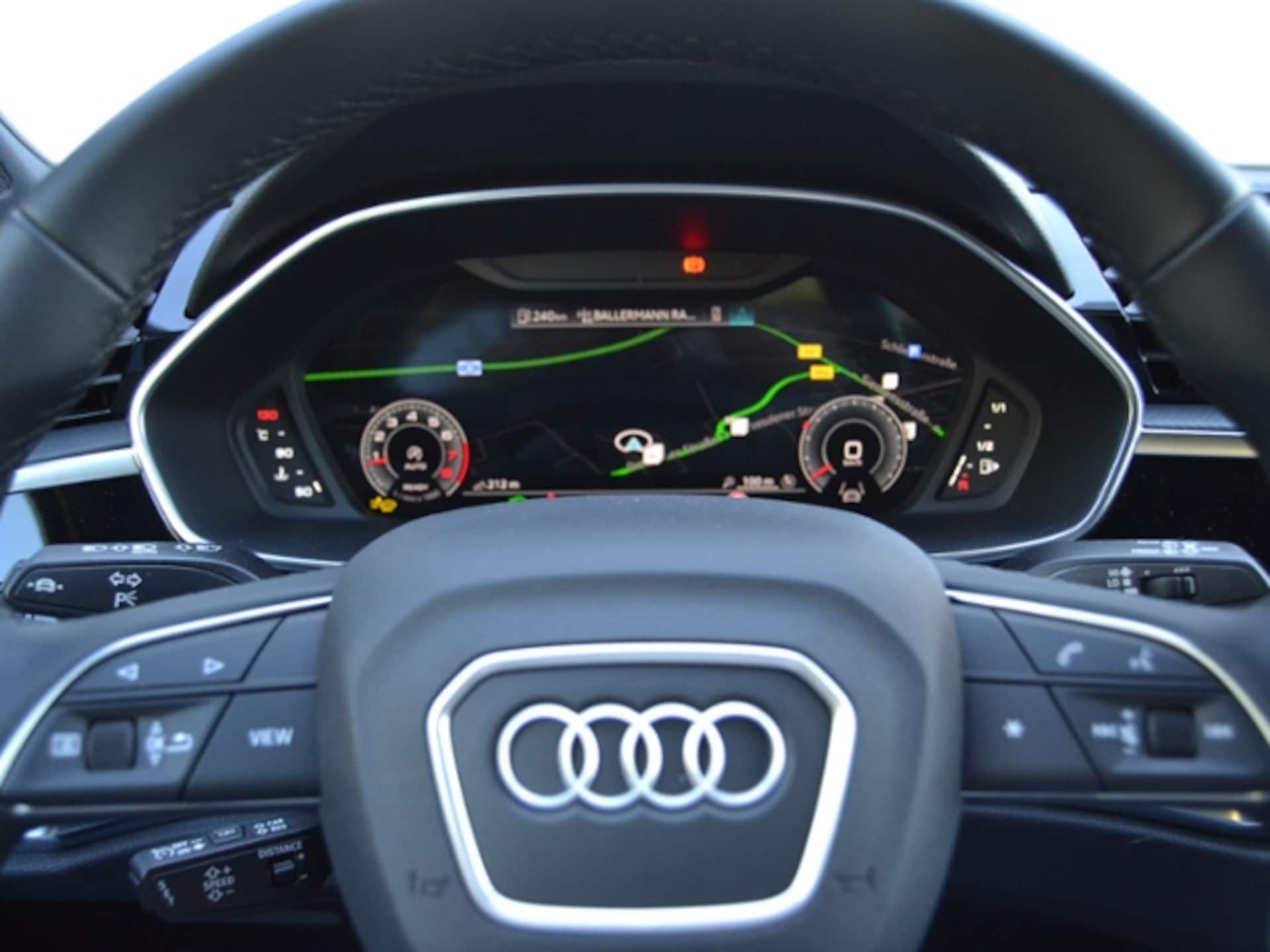 Audi Q3 Sportback S line