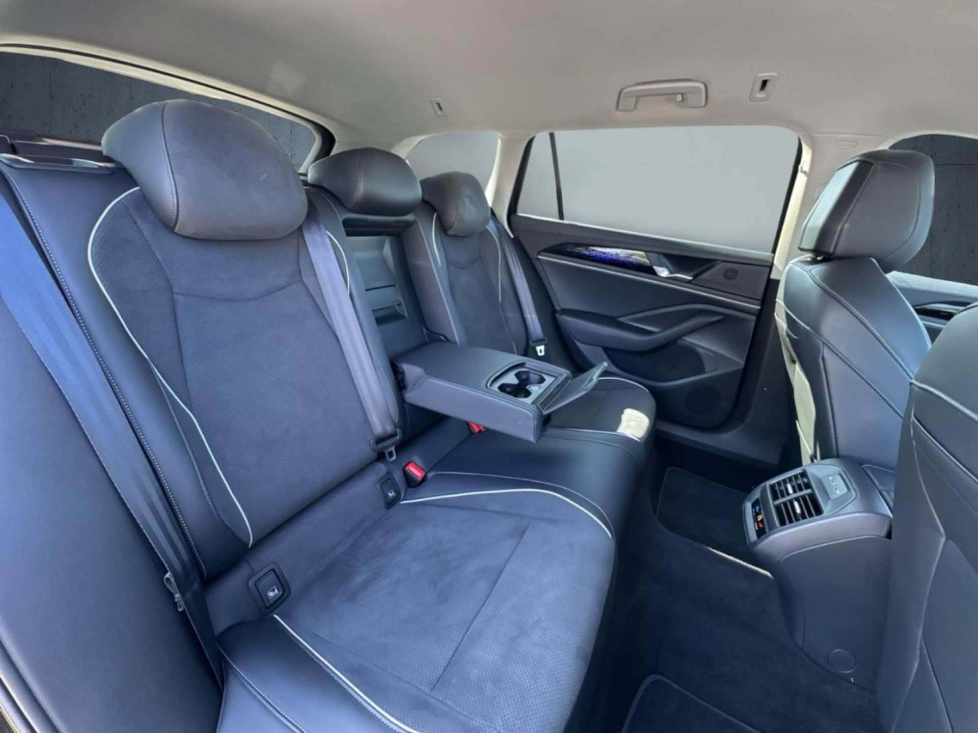 Volkswagen Passat Business