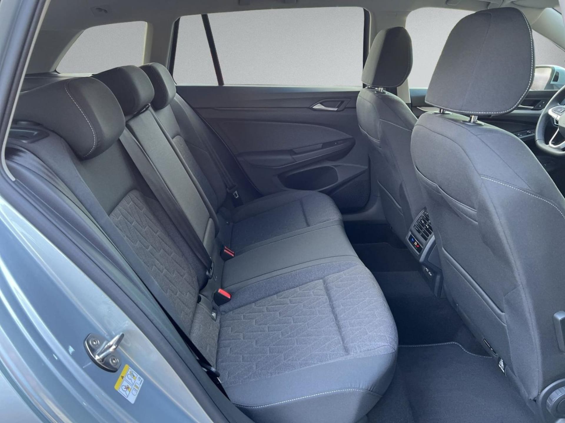 Volkswagen Golf Variant Life