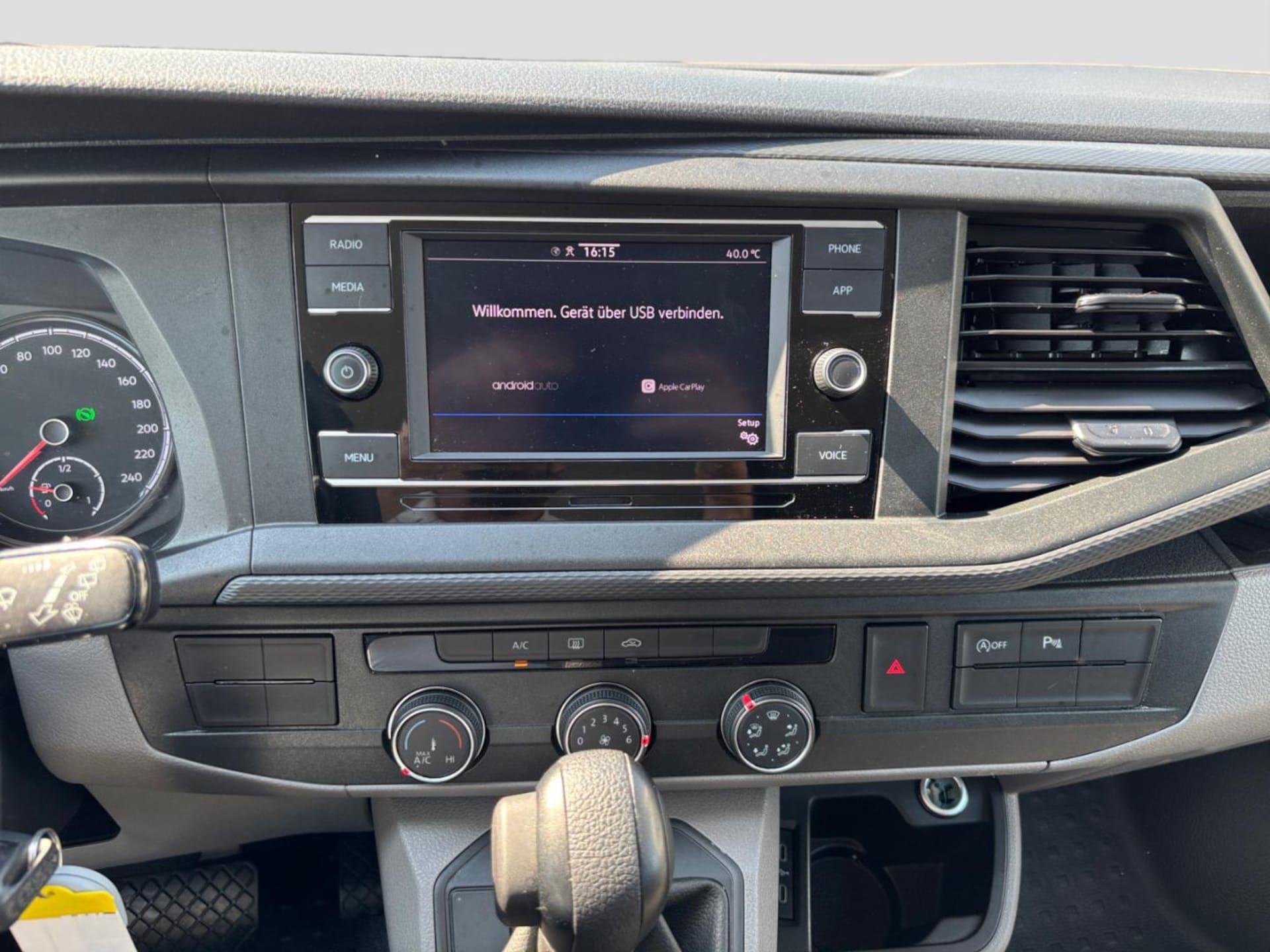 Volkswagen T6.1 Transporter Kombi kurzer Radstand