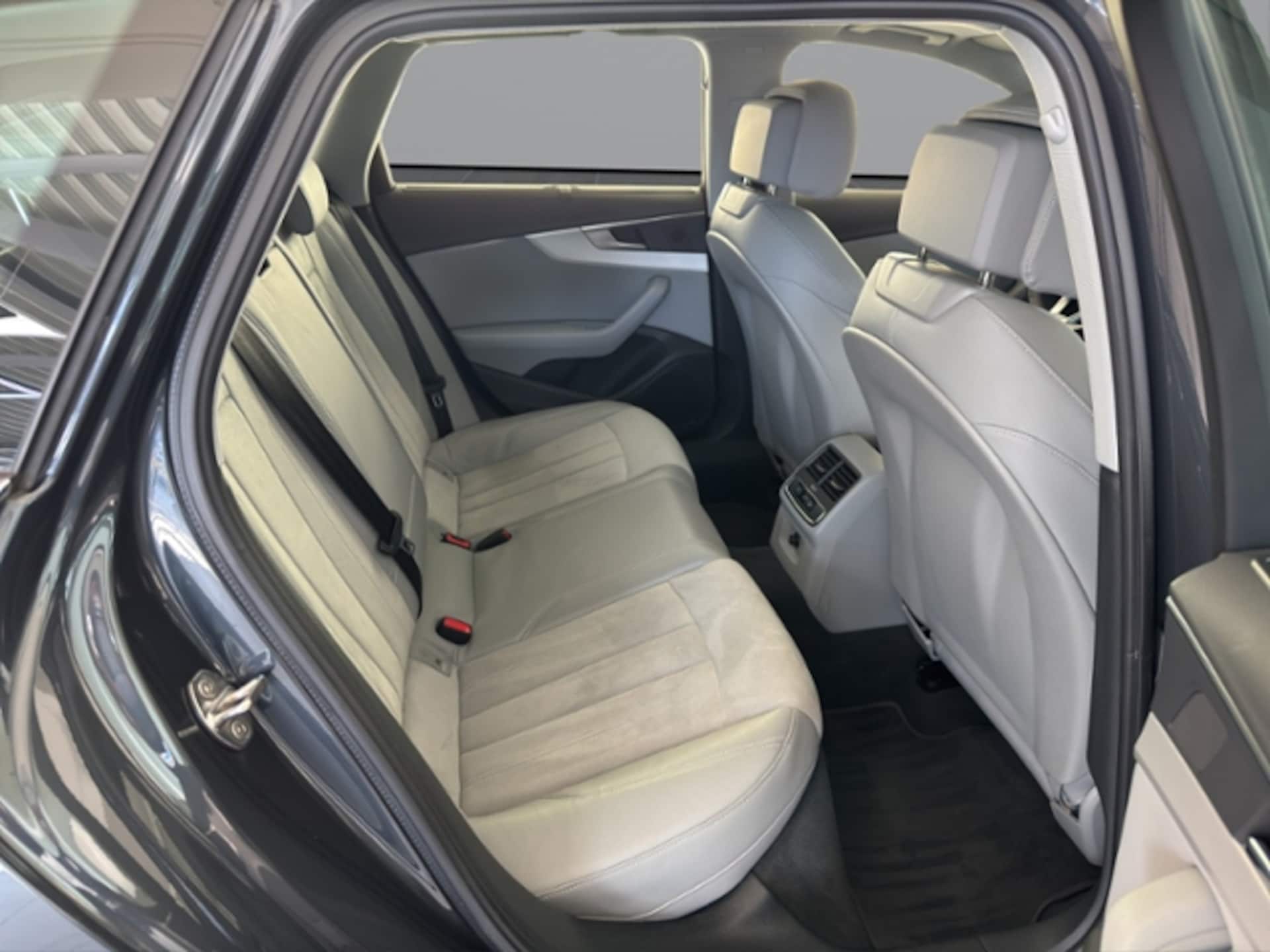 Audi A4 Avant Advanced
