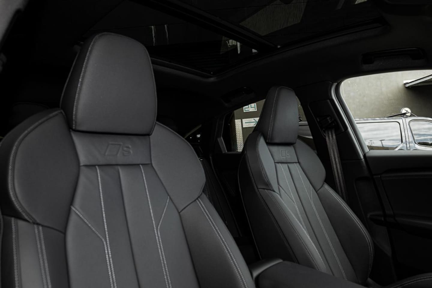 Image about Audi Q6 Sportback e-tron e-tron quattro