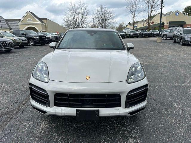 2023 Porsche Cayenne Hybrid