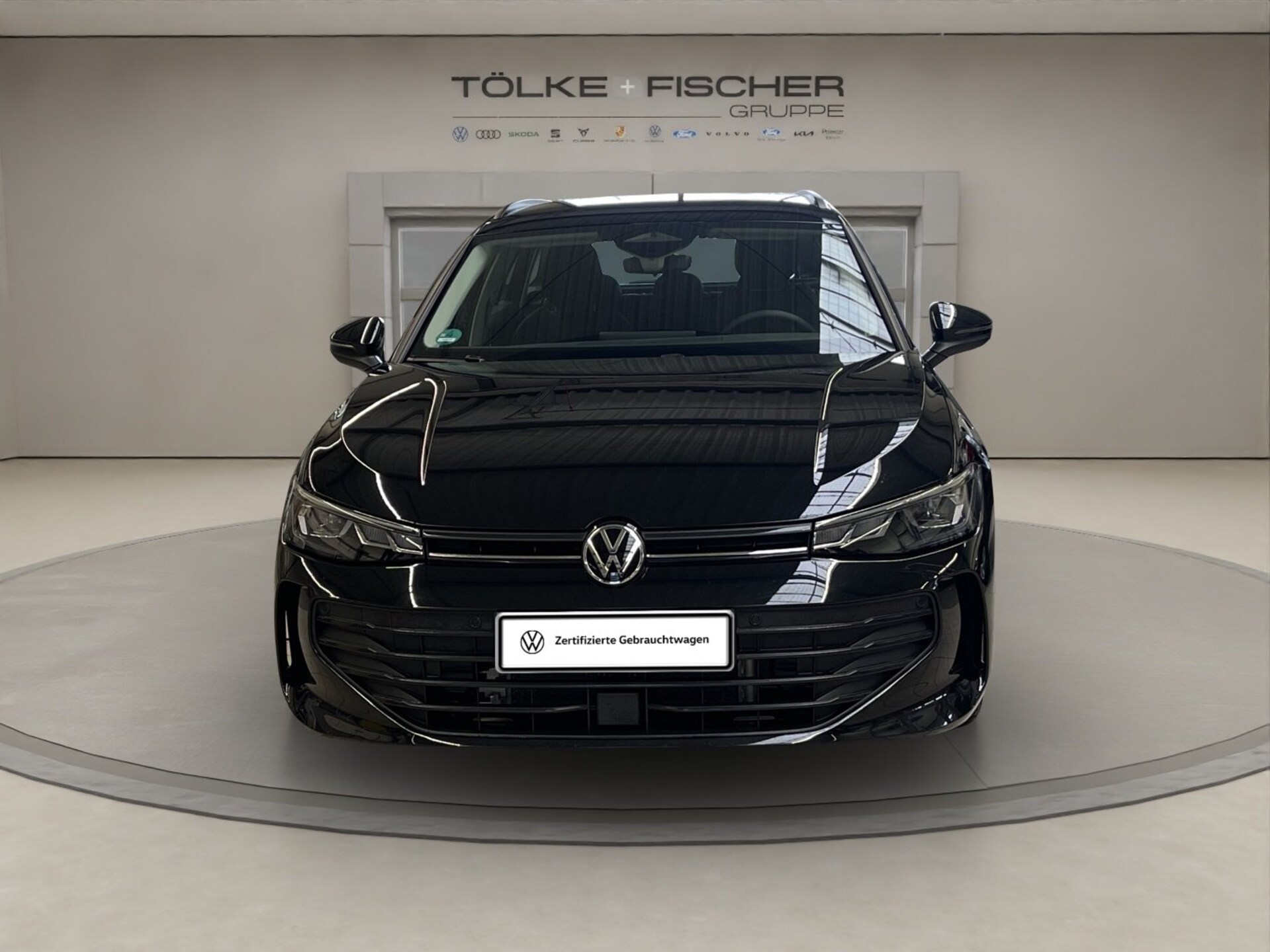 Volkswagen Passat Basis-Modell