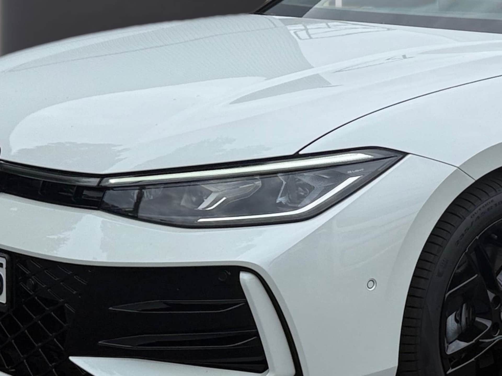Volkswagen Passat R-Line