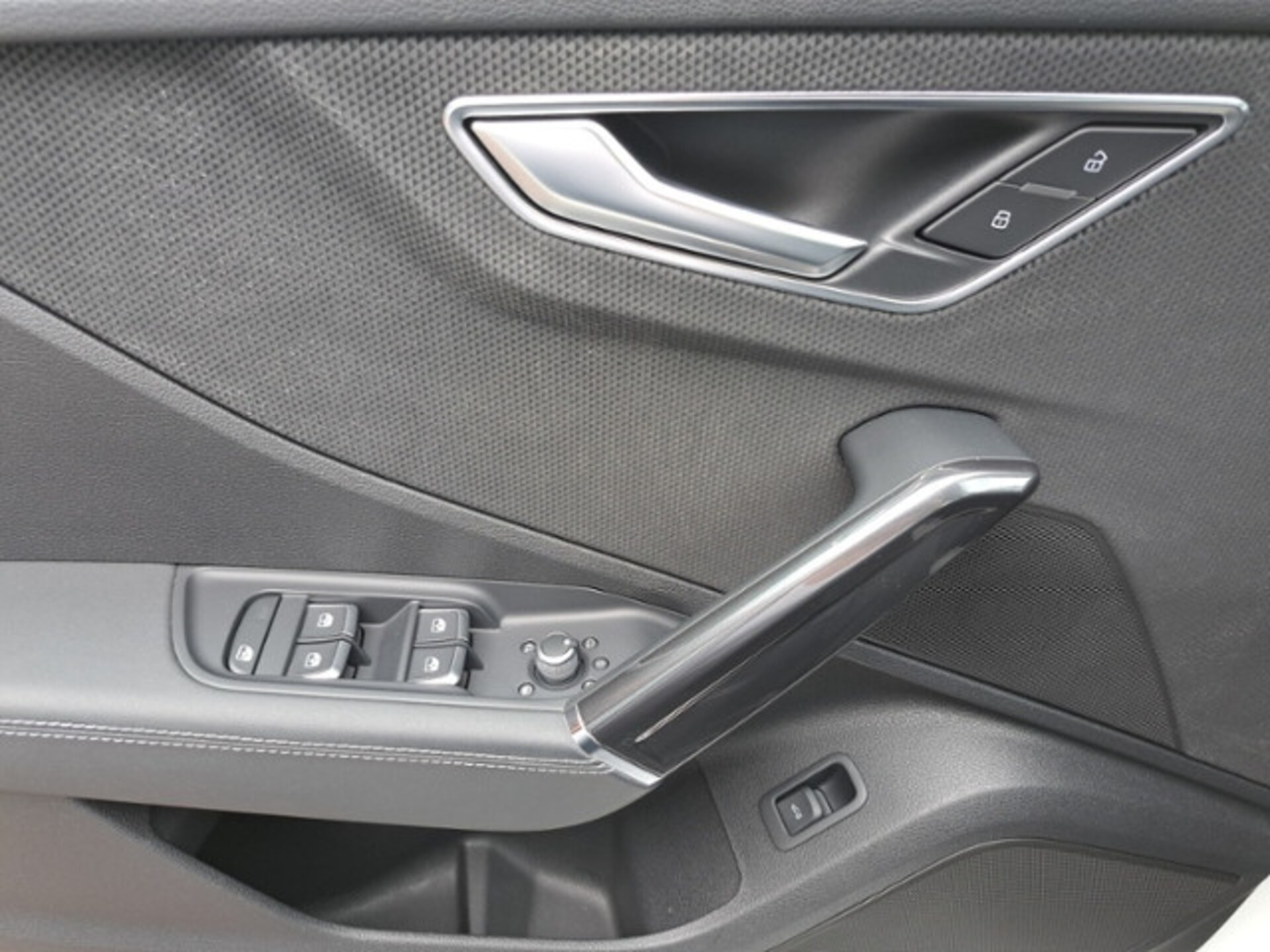 Audi SQ2