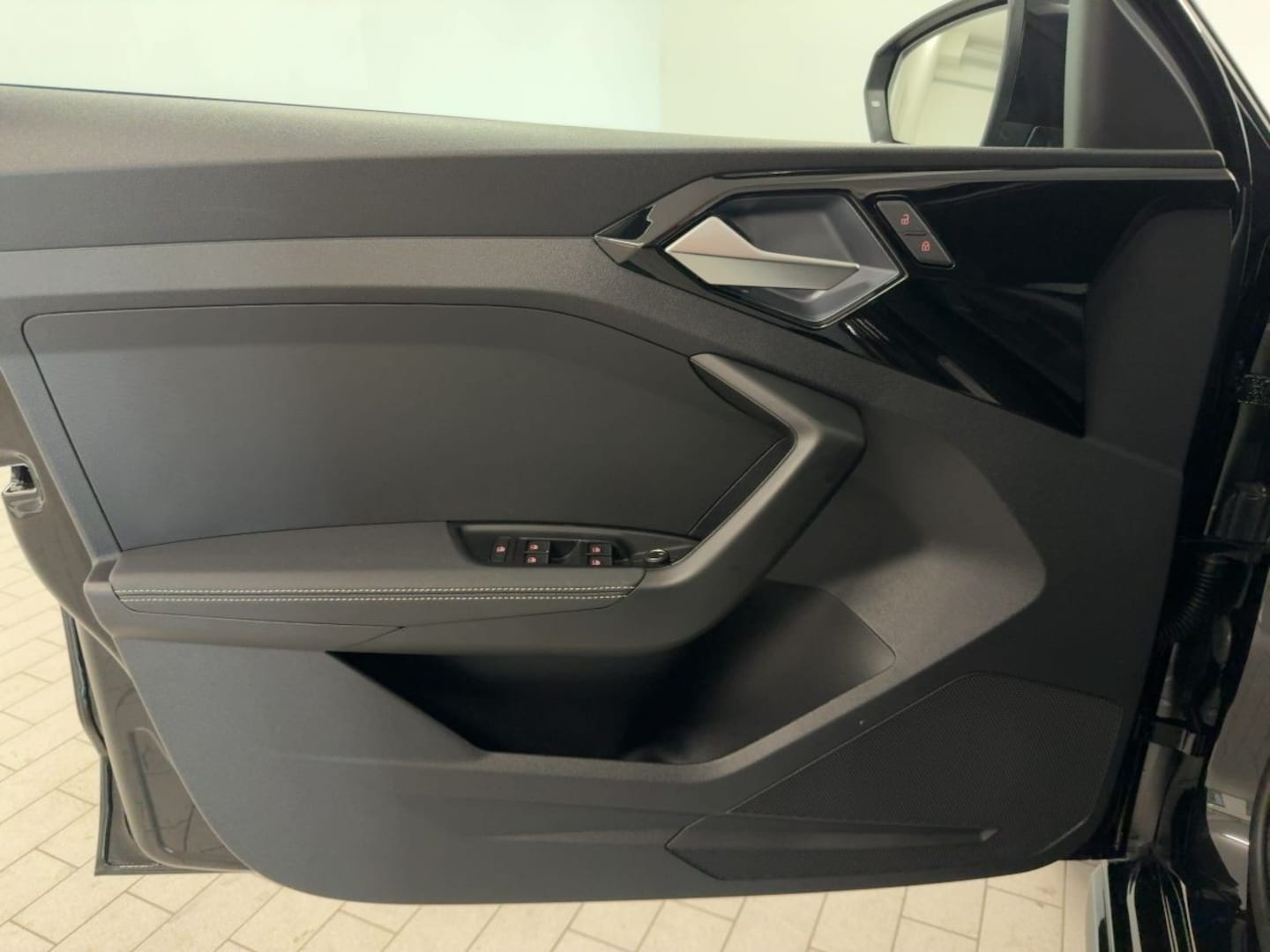 Bild über Audi A1 Sportback S line 30 TFSI Schaltgetriebe - für weitere Informationen kontaktieren Sie den Audi Partner