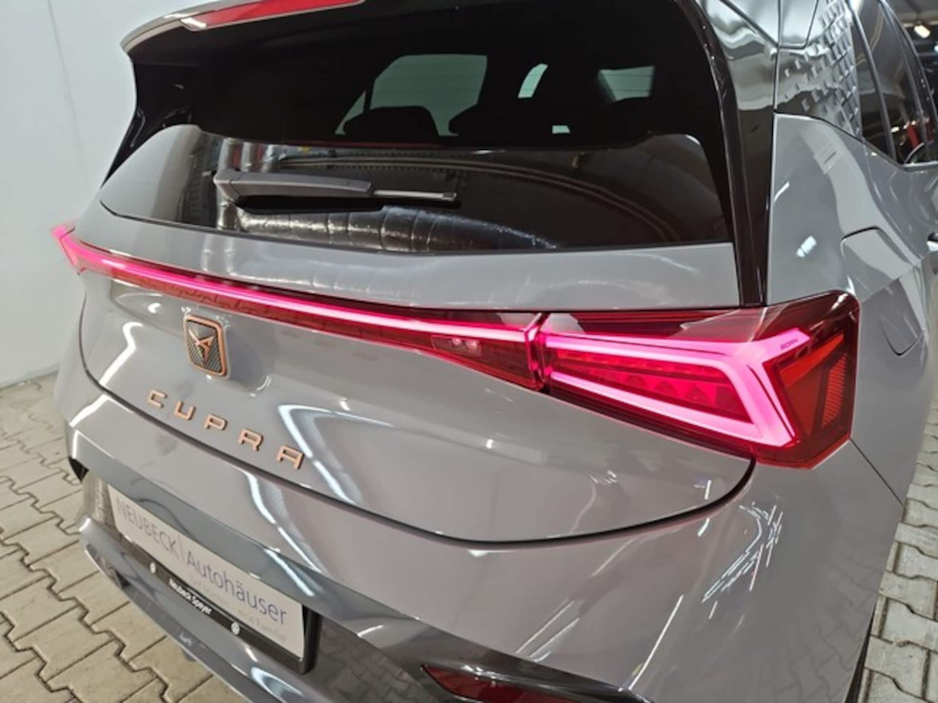 CUPRA Born
