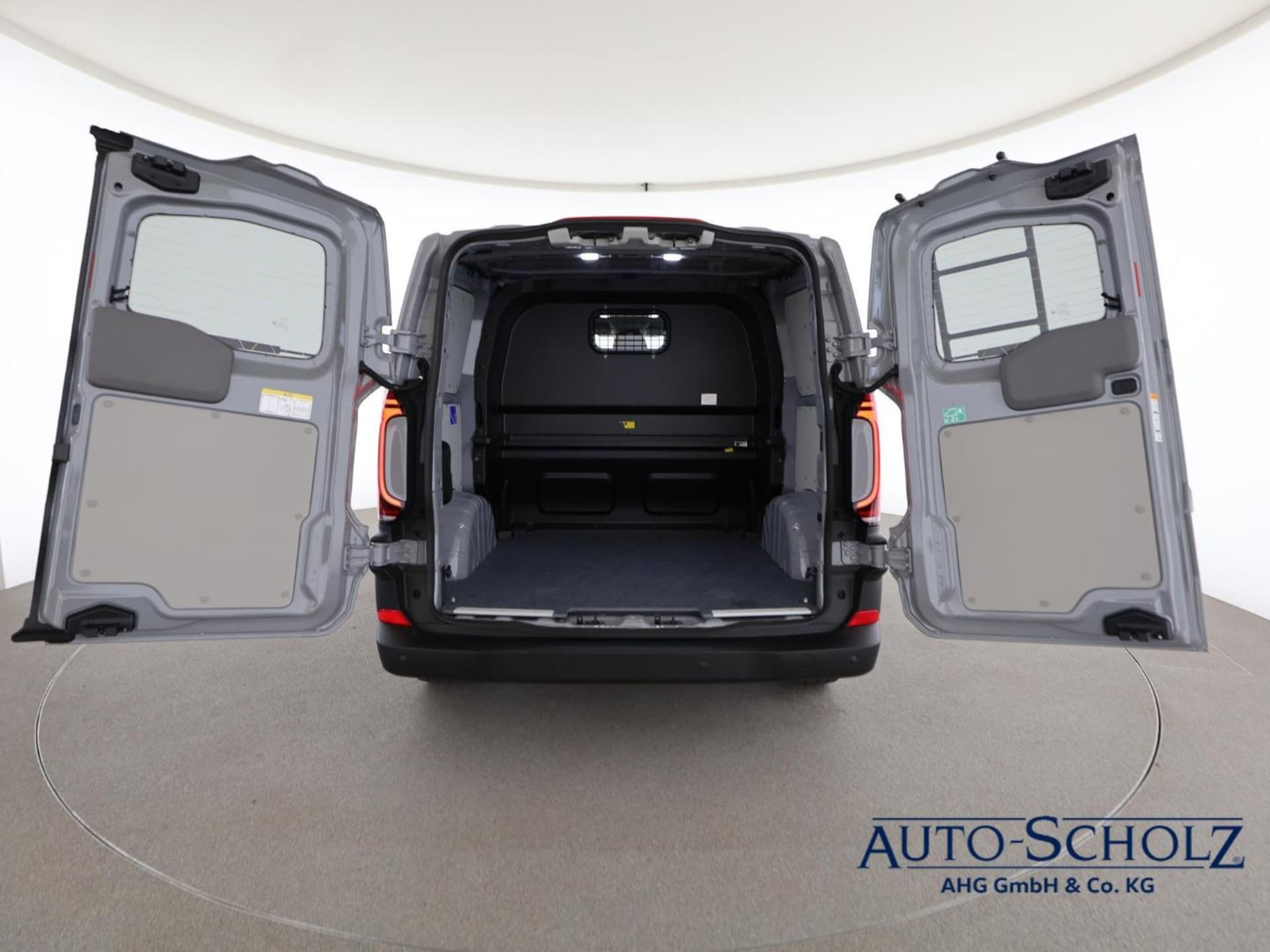 Volkswagen Transporter Kasten kurzer Radstand Plus PanAmericana