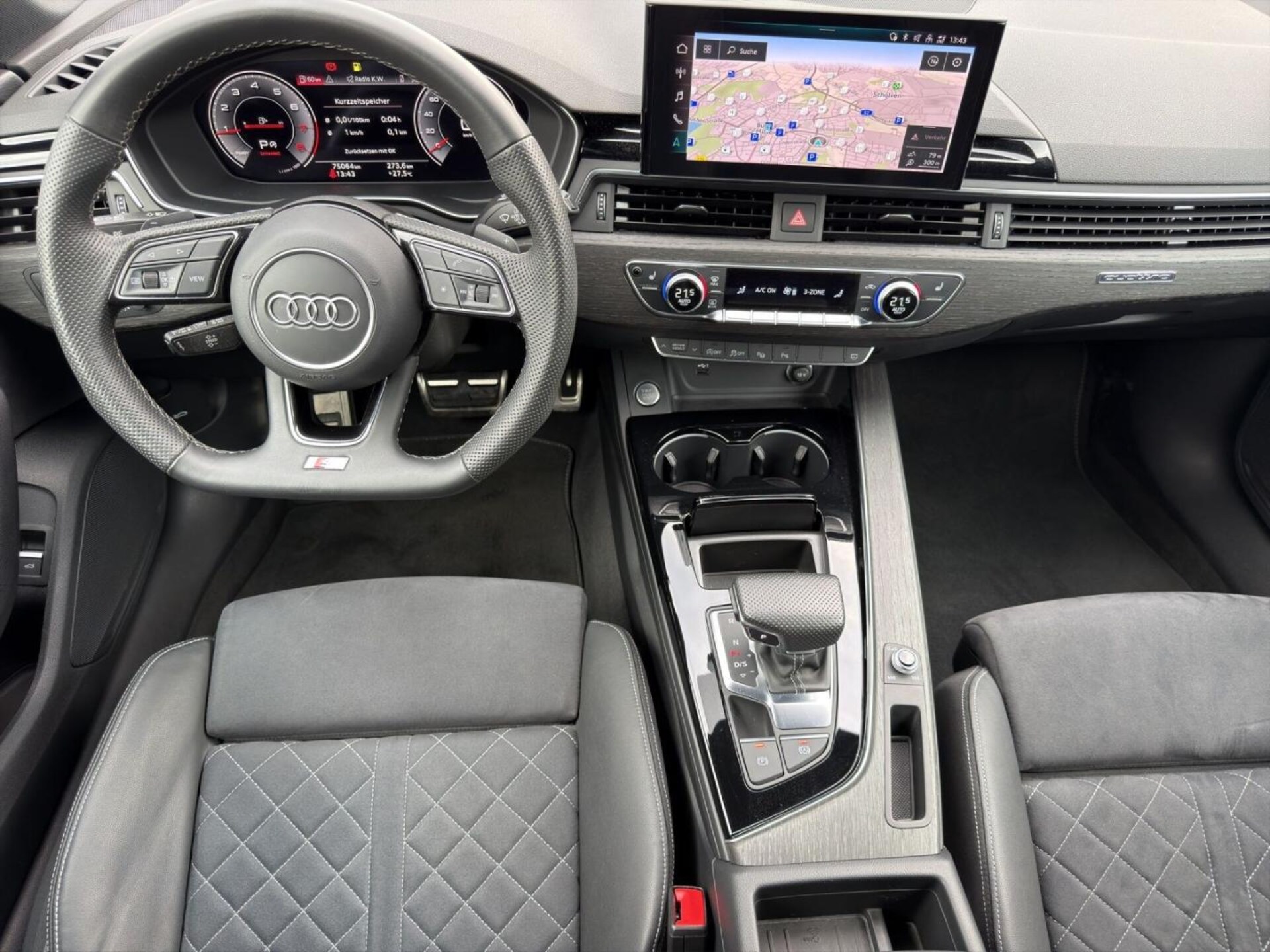 Audi A4 Avant S line