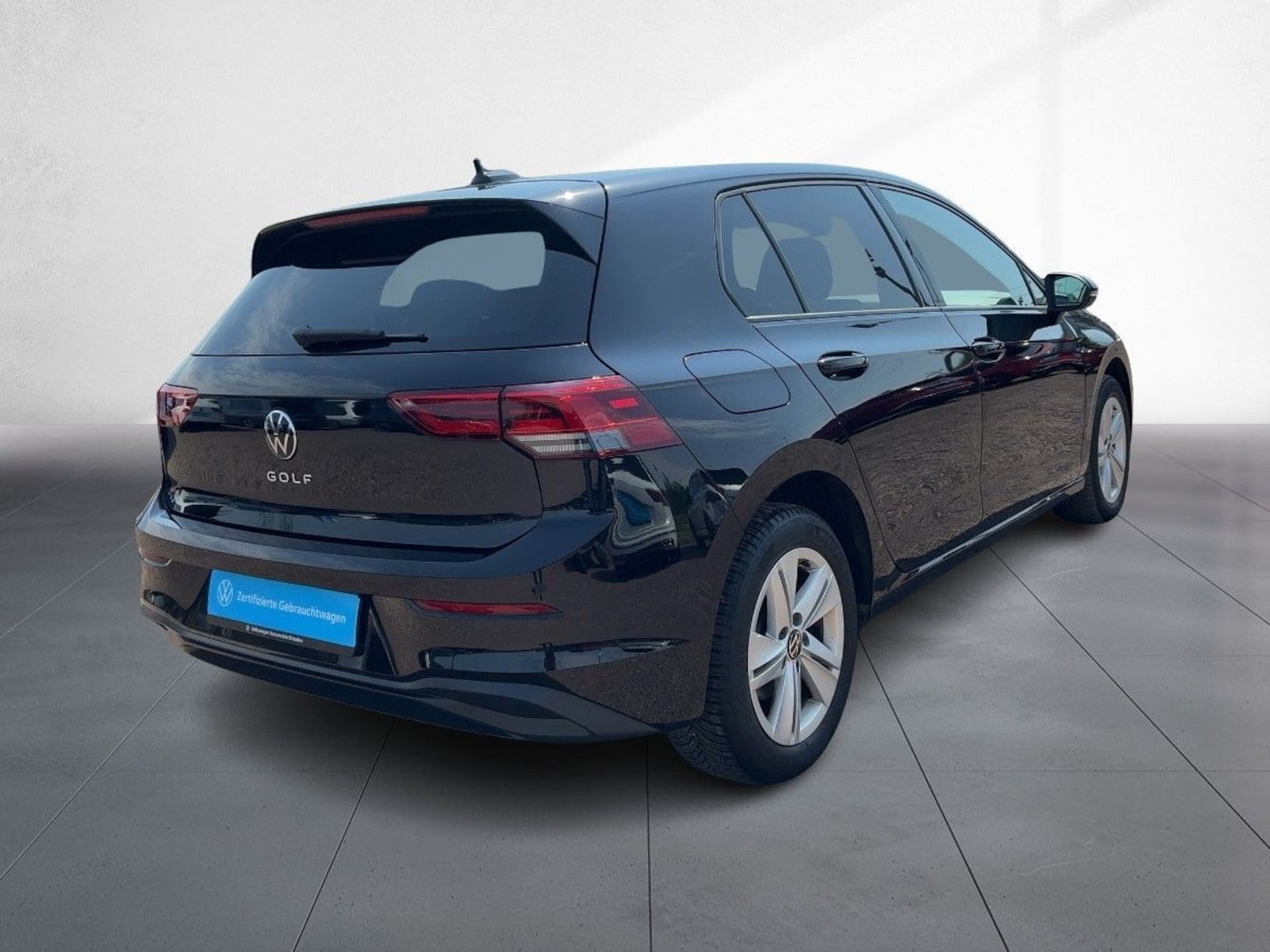Volkswagen Golf Life