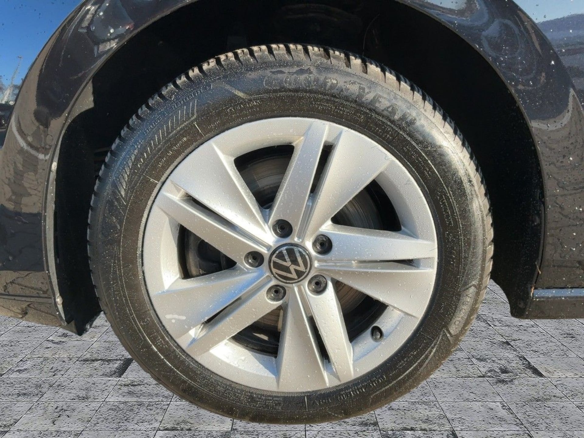 Volkswagen Golf Variant Life
