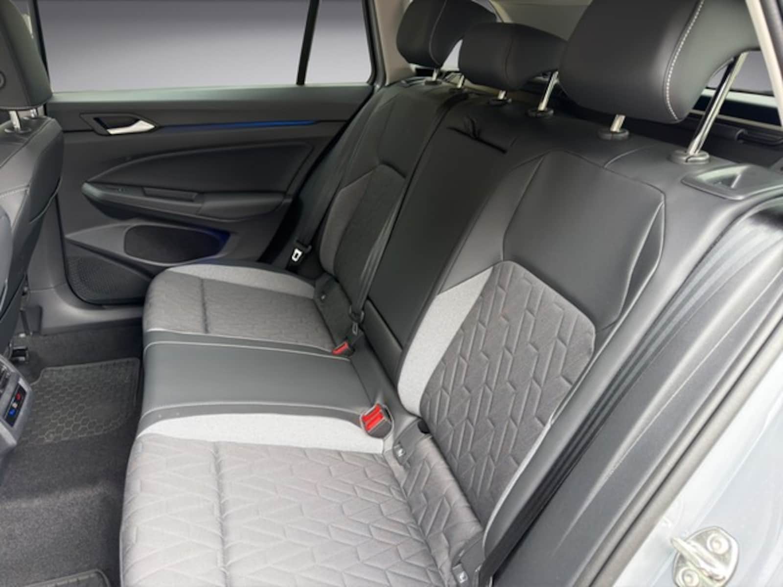 Volkswagen Golf Variant – Bild 8