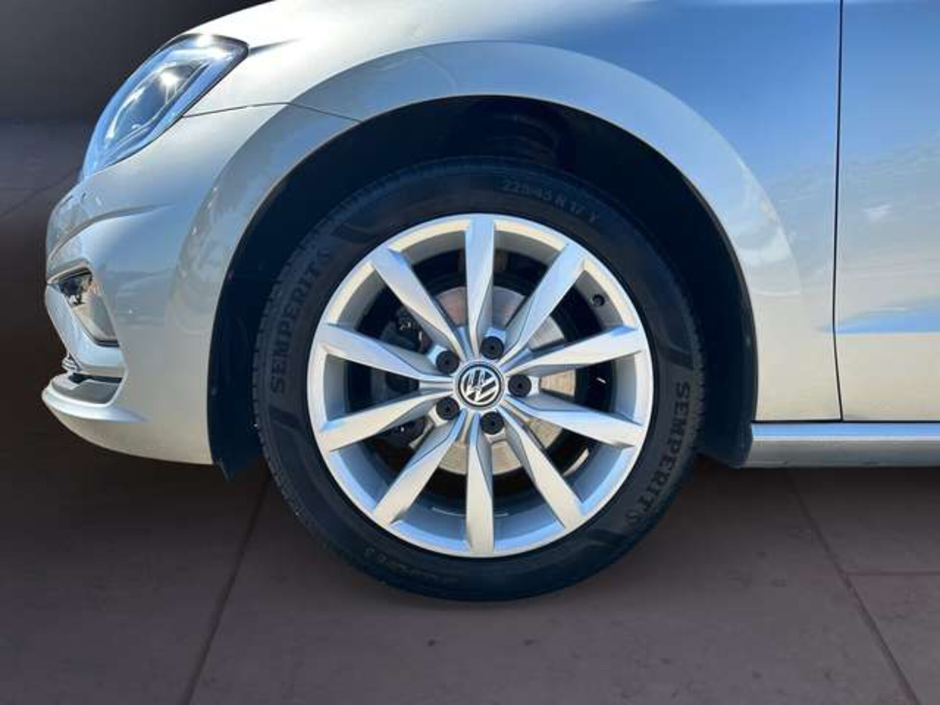 Volkswagen Golf Sportsvan Highline