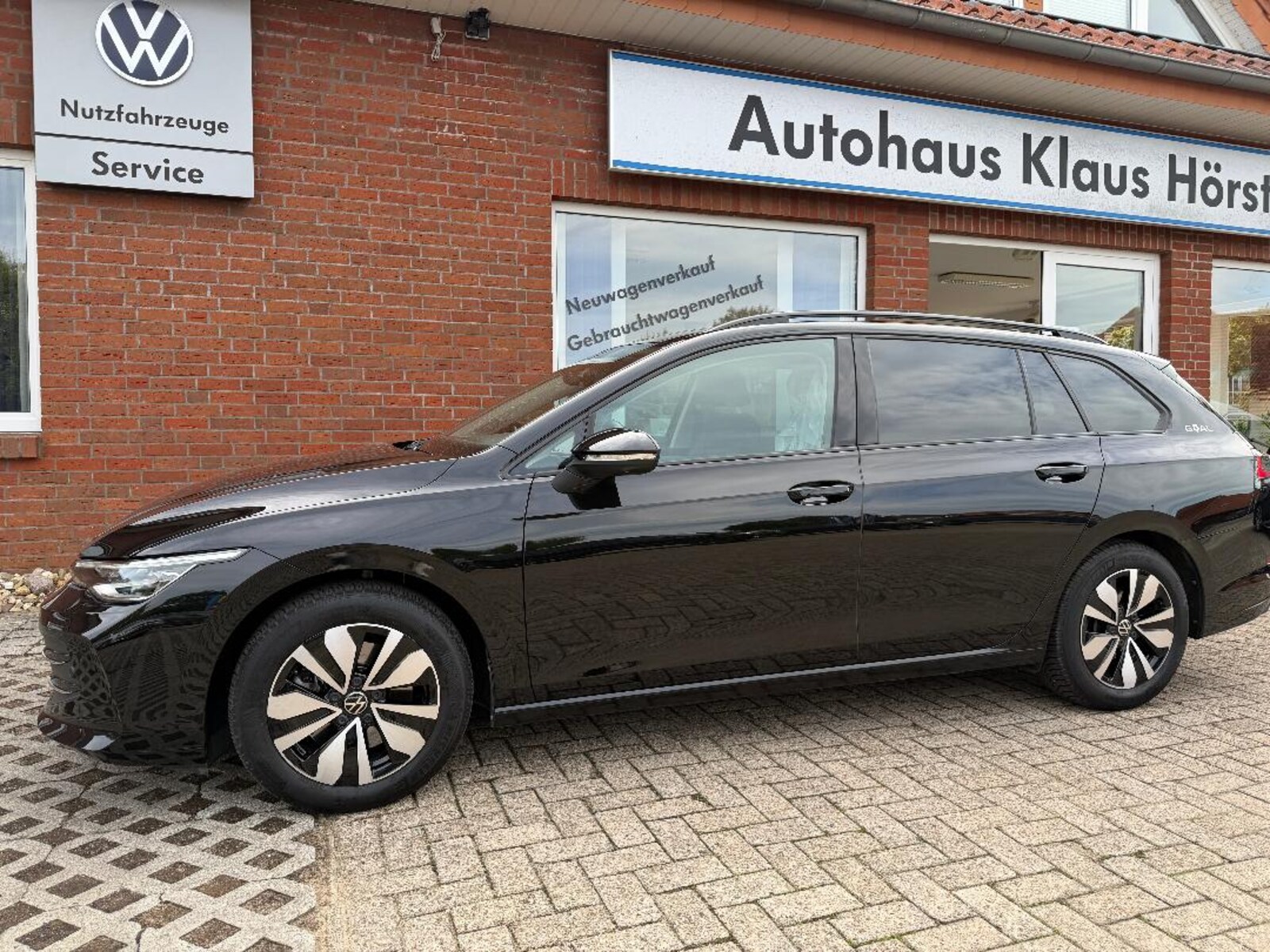 Volkswagen Golf Variant – Bild 2