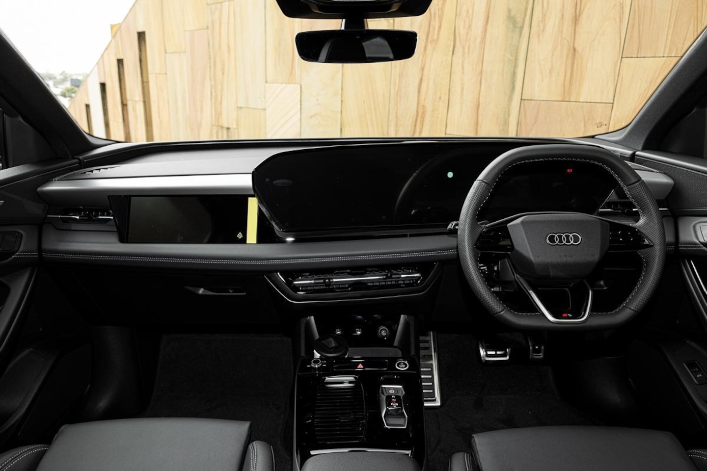 Image about Audi Q6 Sportback e-tron e-tron quattro