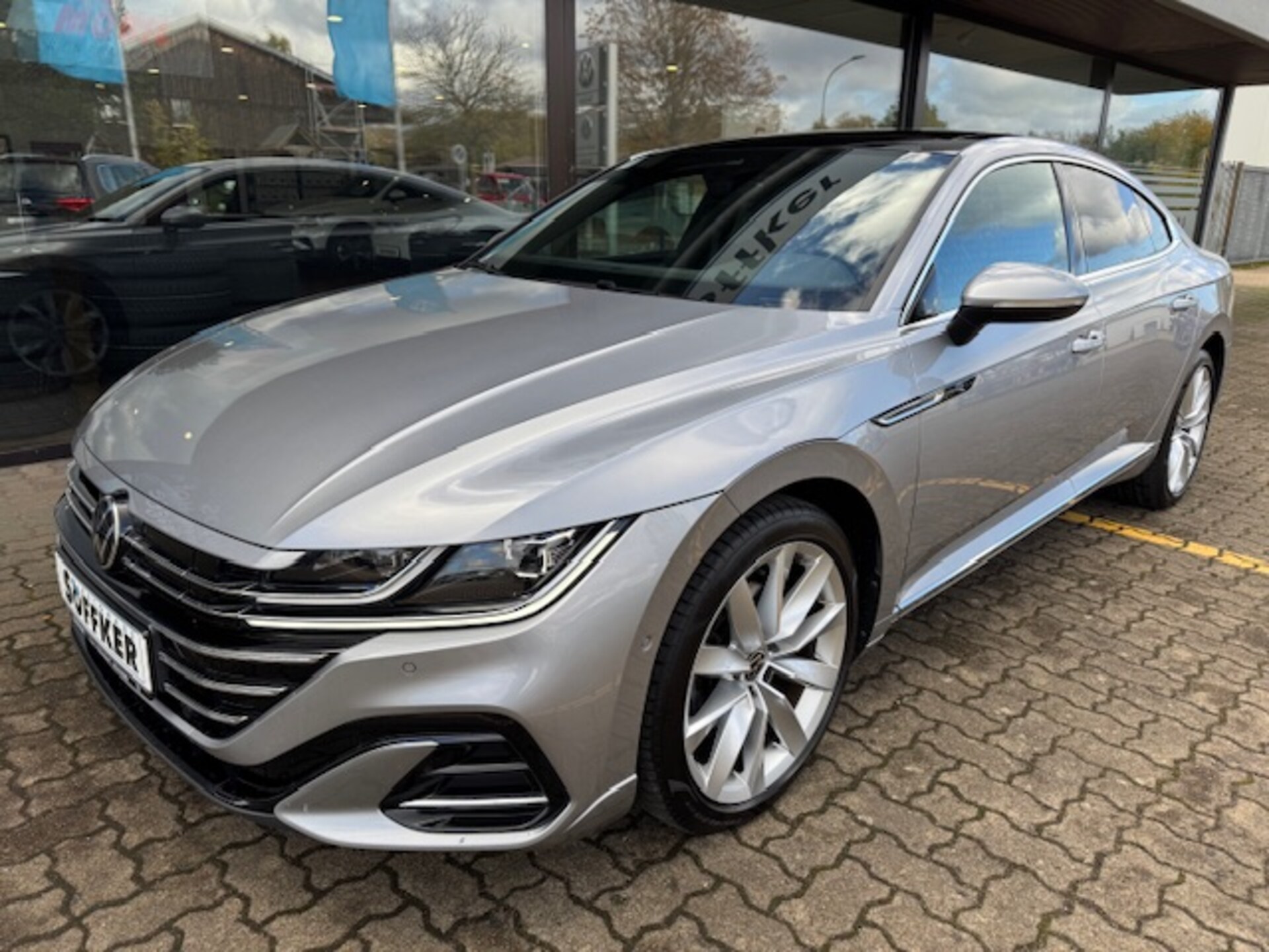 Volkswagen Arteon R-Line