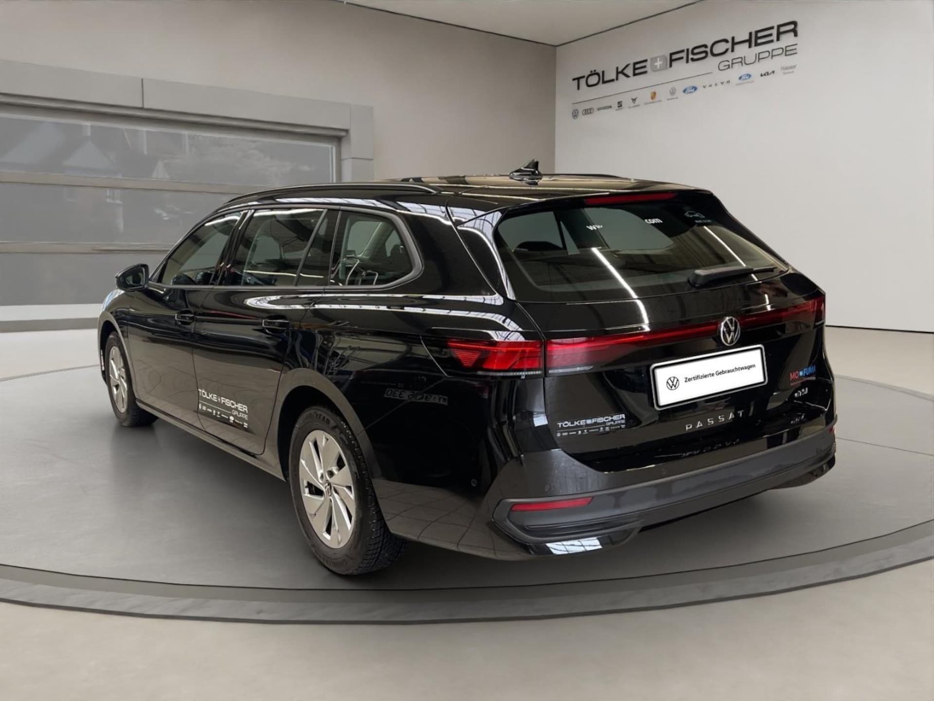 Volkswagen Passat Basis-Modell