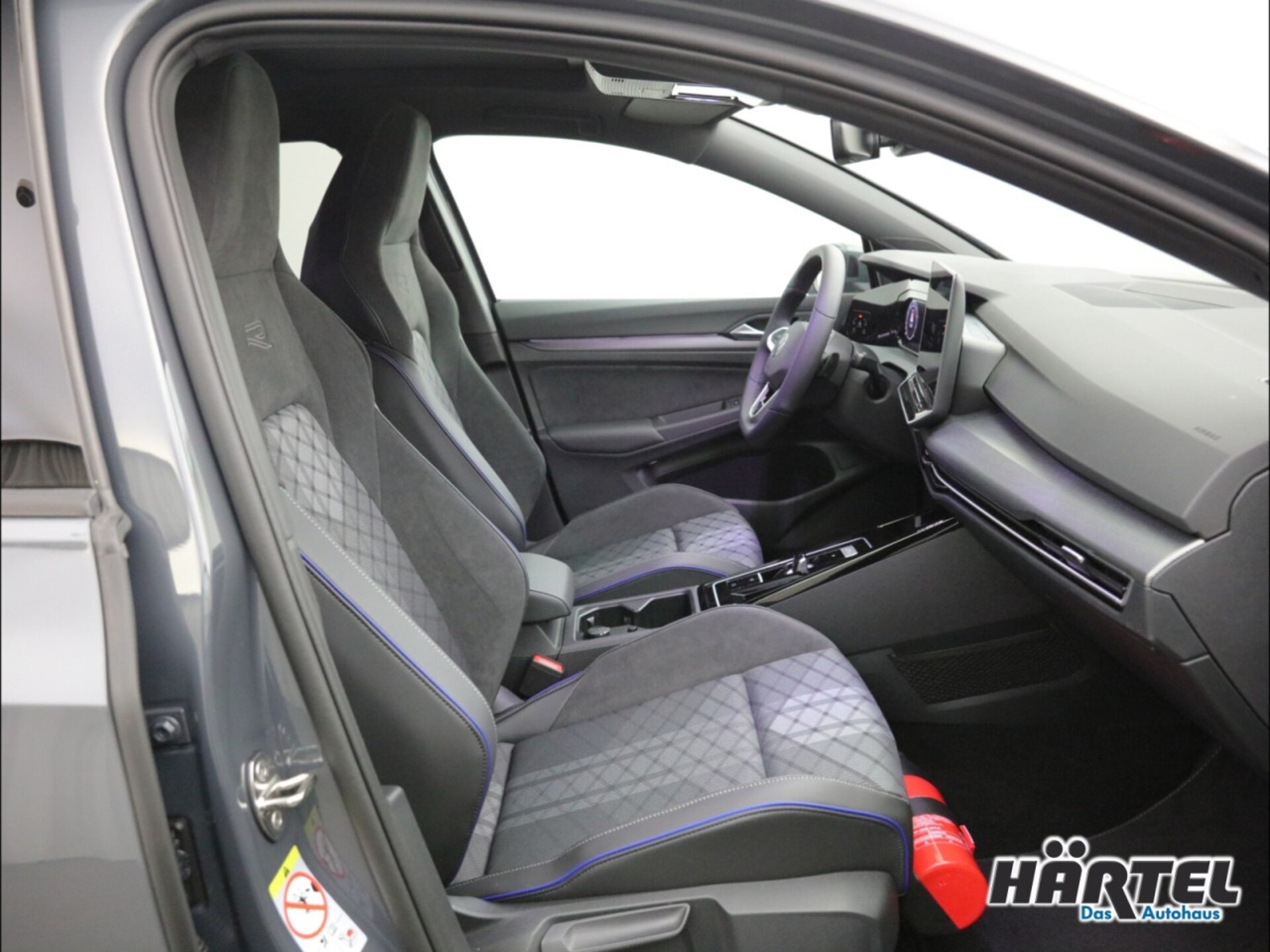 Volkswagen Golf R-Line
