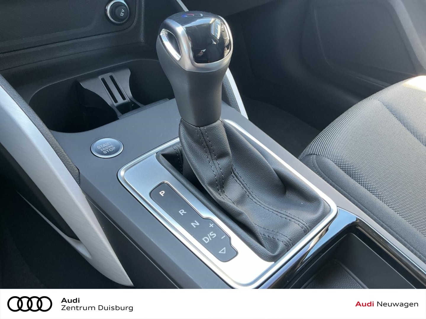 Bild über Audi Q2 advanced 35 TFSI S tronic - für weitere Informationen kontaktieren Sie den Audi Partner