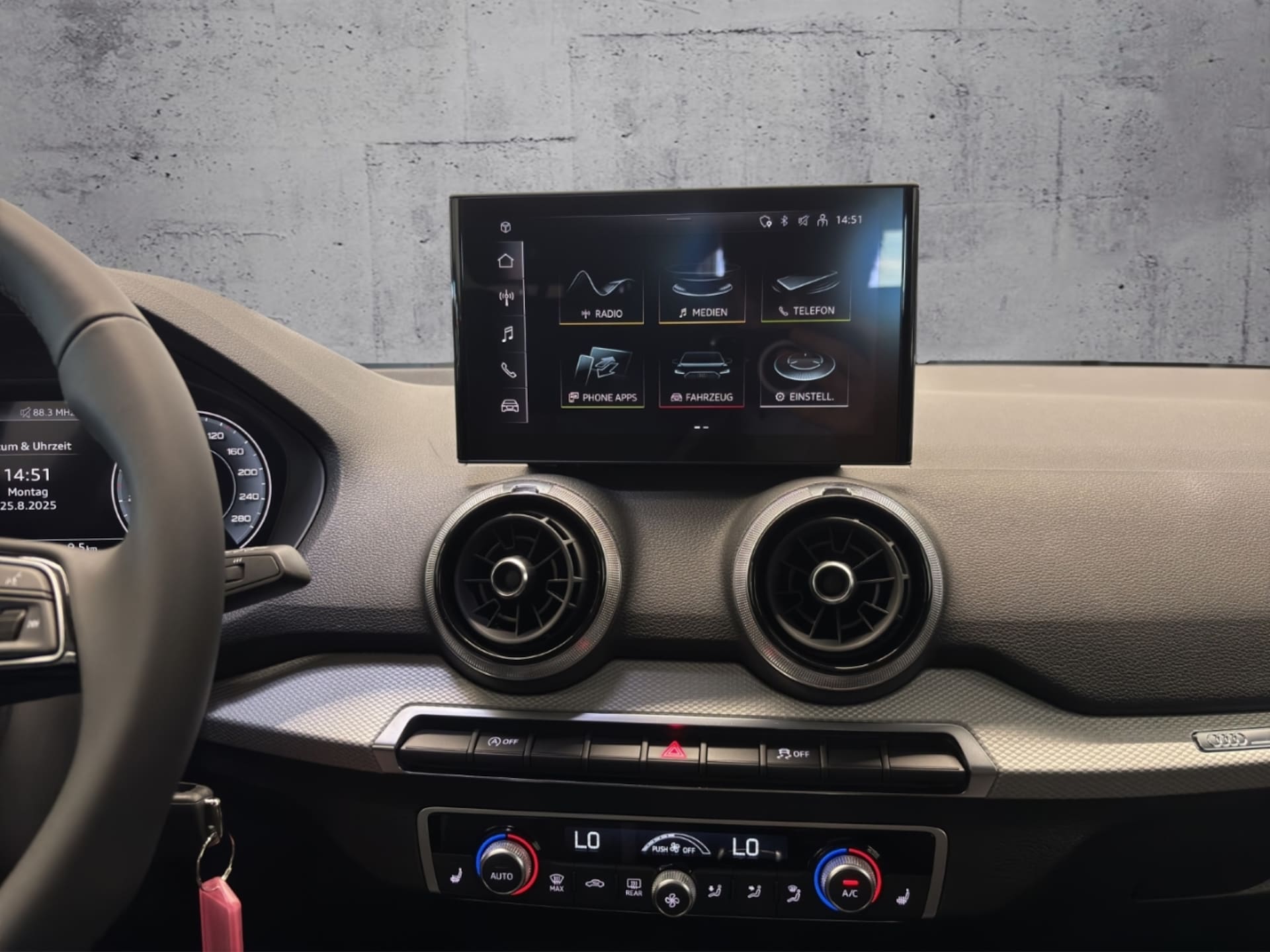 Audi Q2 S line