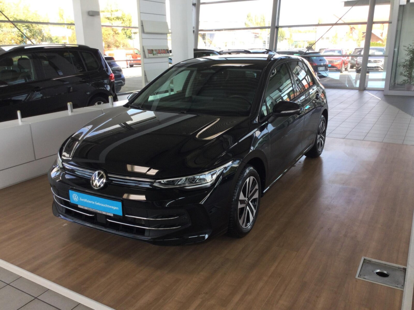 Volkswagen Golf – Bild 2